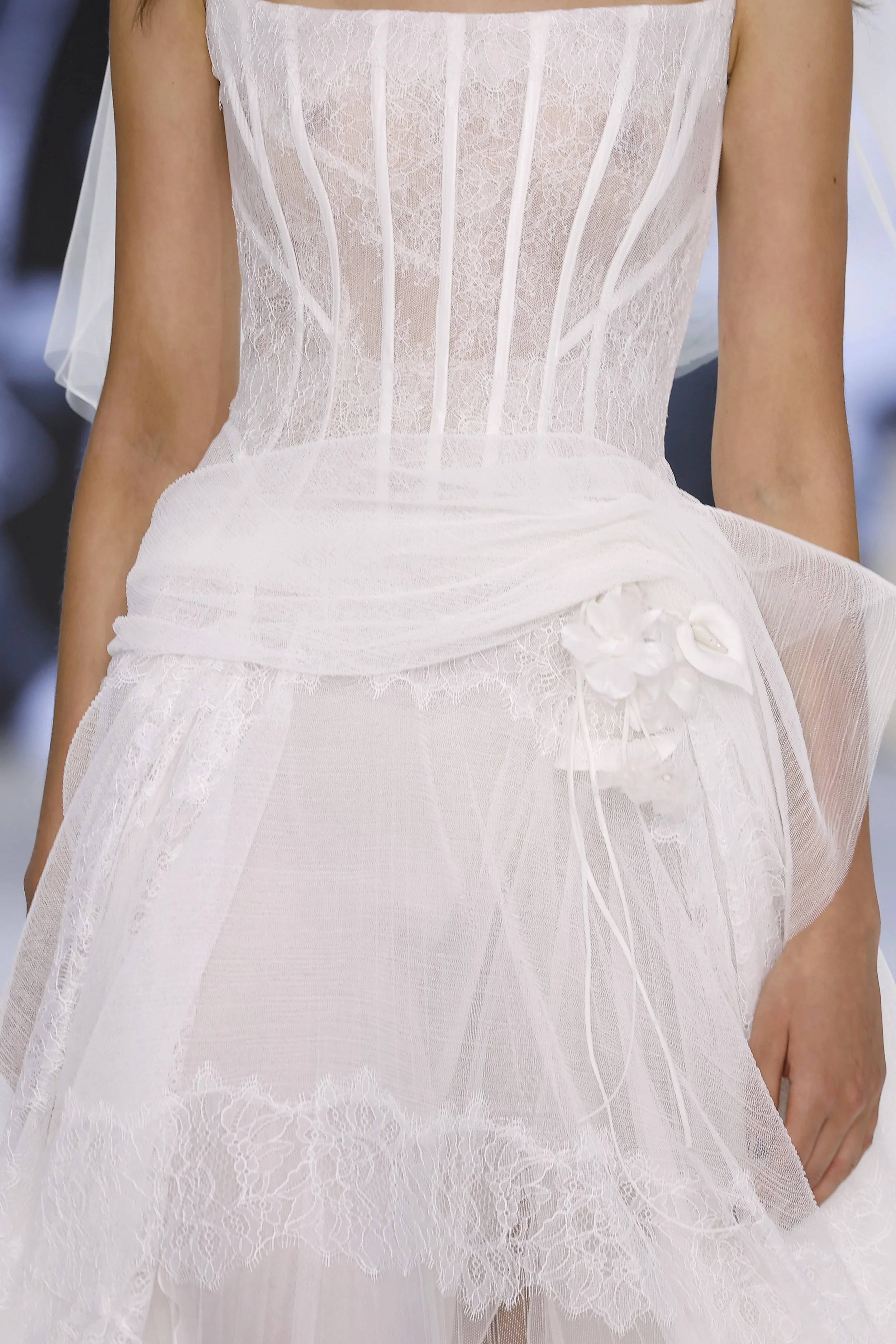 The_Bridal_Curator_Yolanchris_EPHYRA_3.jpg