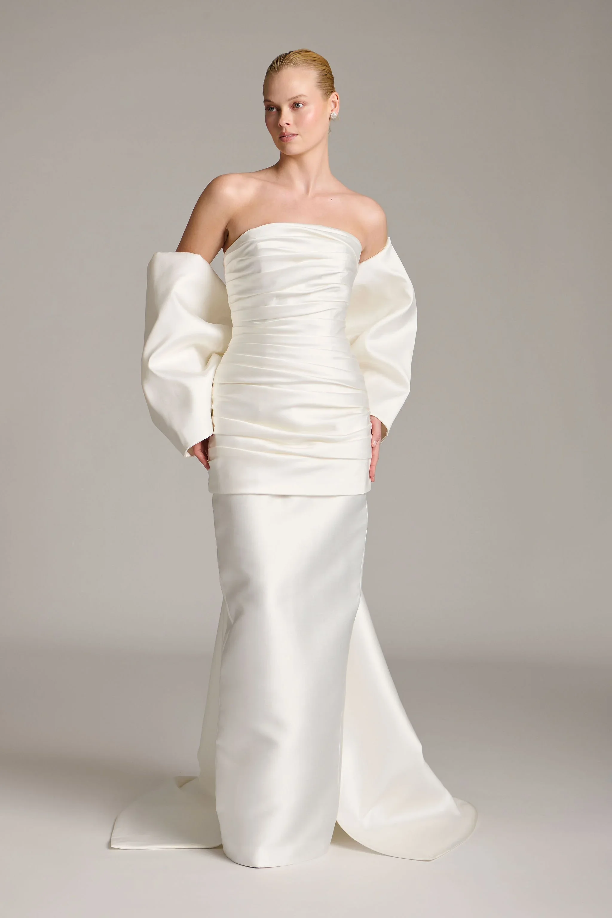 Frankie_Mini_Skirt_108680-Curator-The-Label-2026.webp