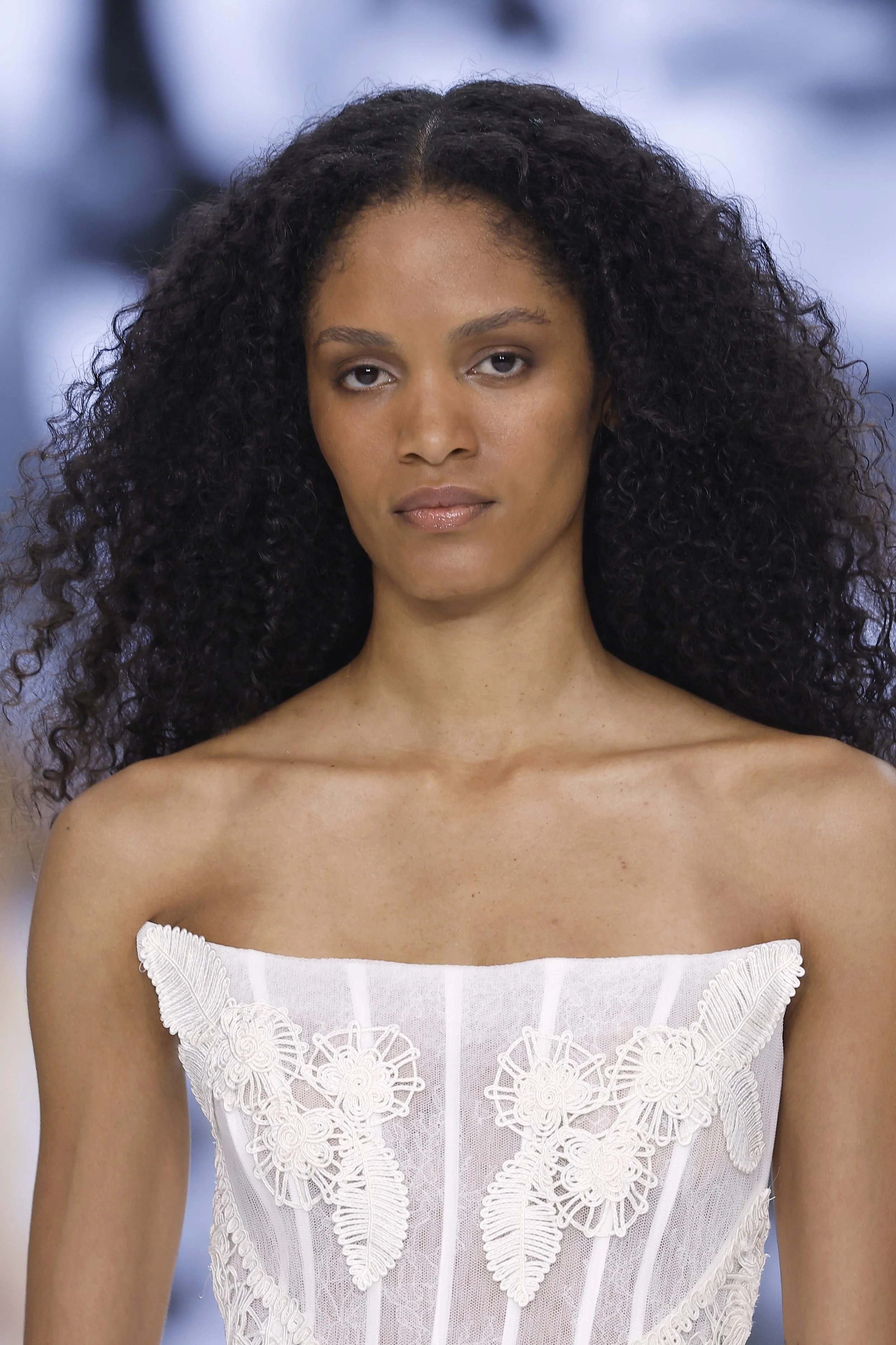 The_Bridal_Curator_Yolanchris_IPHIA_4.jpg