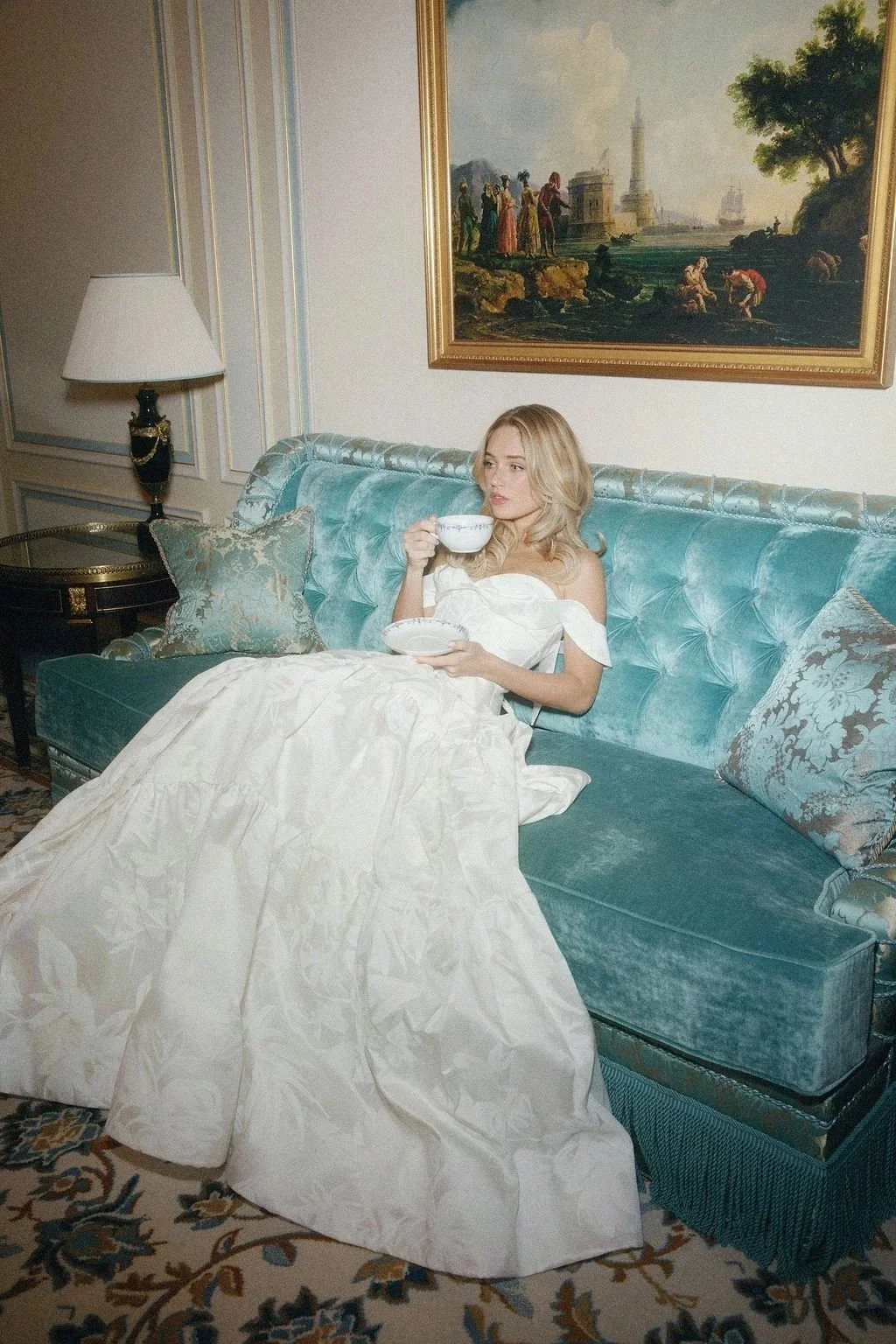 The_Bridal_Curator_Sarah_Seven_9C1A0359grainier2.jpg