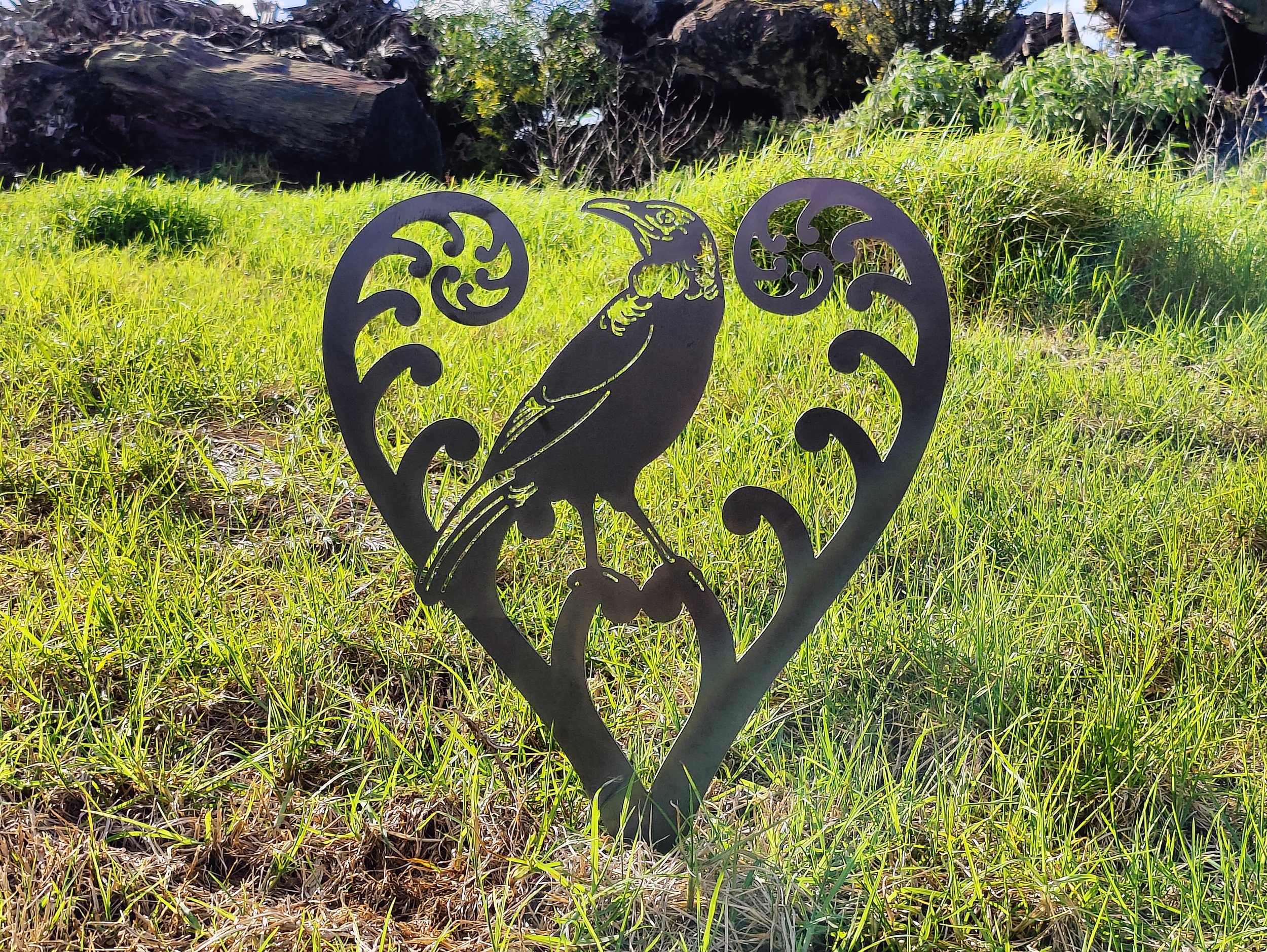 NZ made outdoor wall hook NZ tui bird. NZ bird art - LisaSarah Steel  Designs NZ