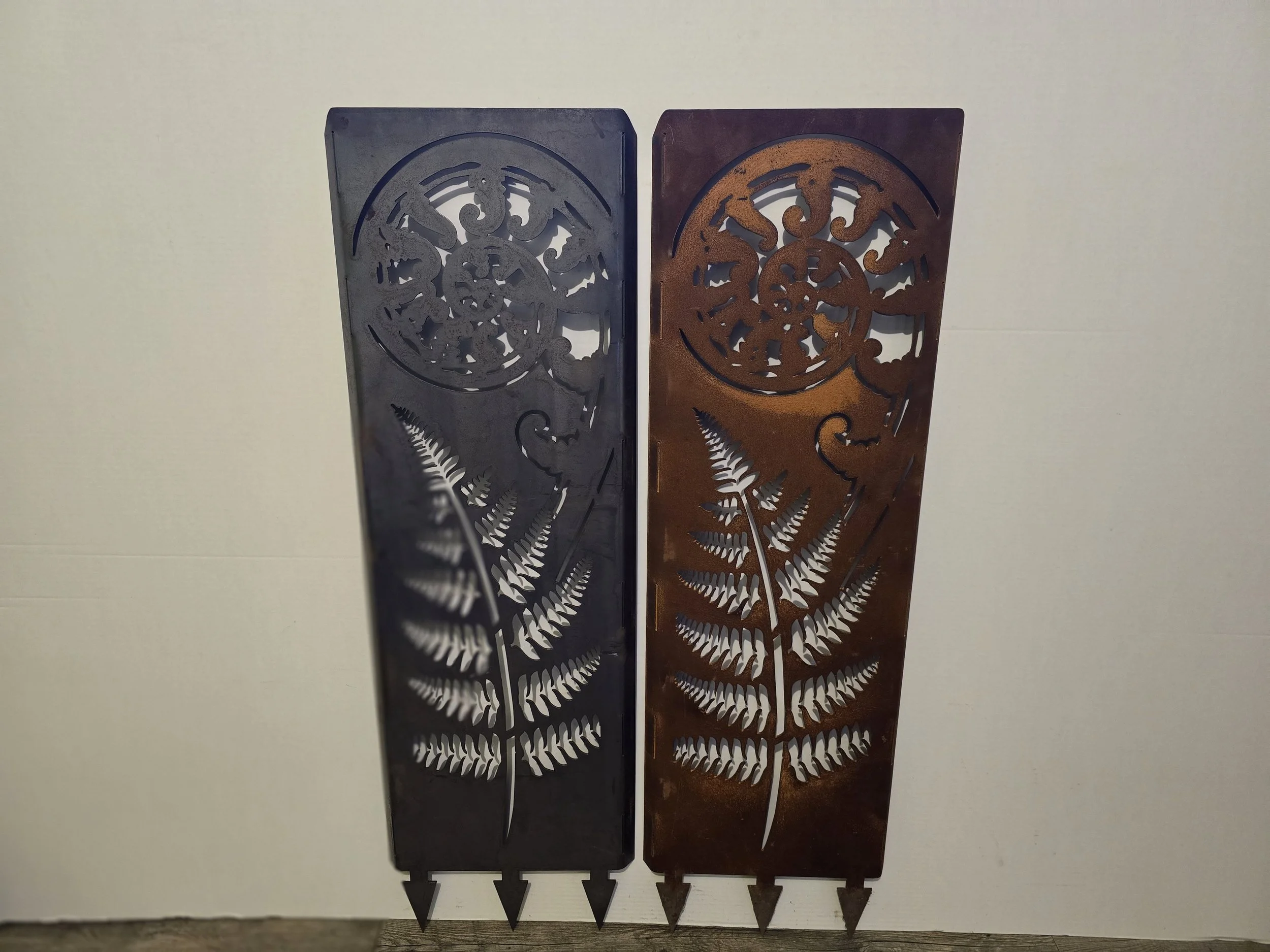 Koru Fern Spiked Screen - Reduced To Clear