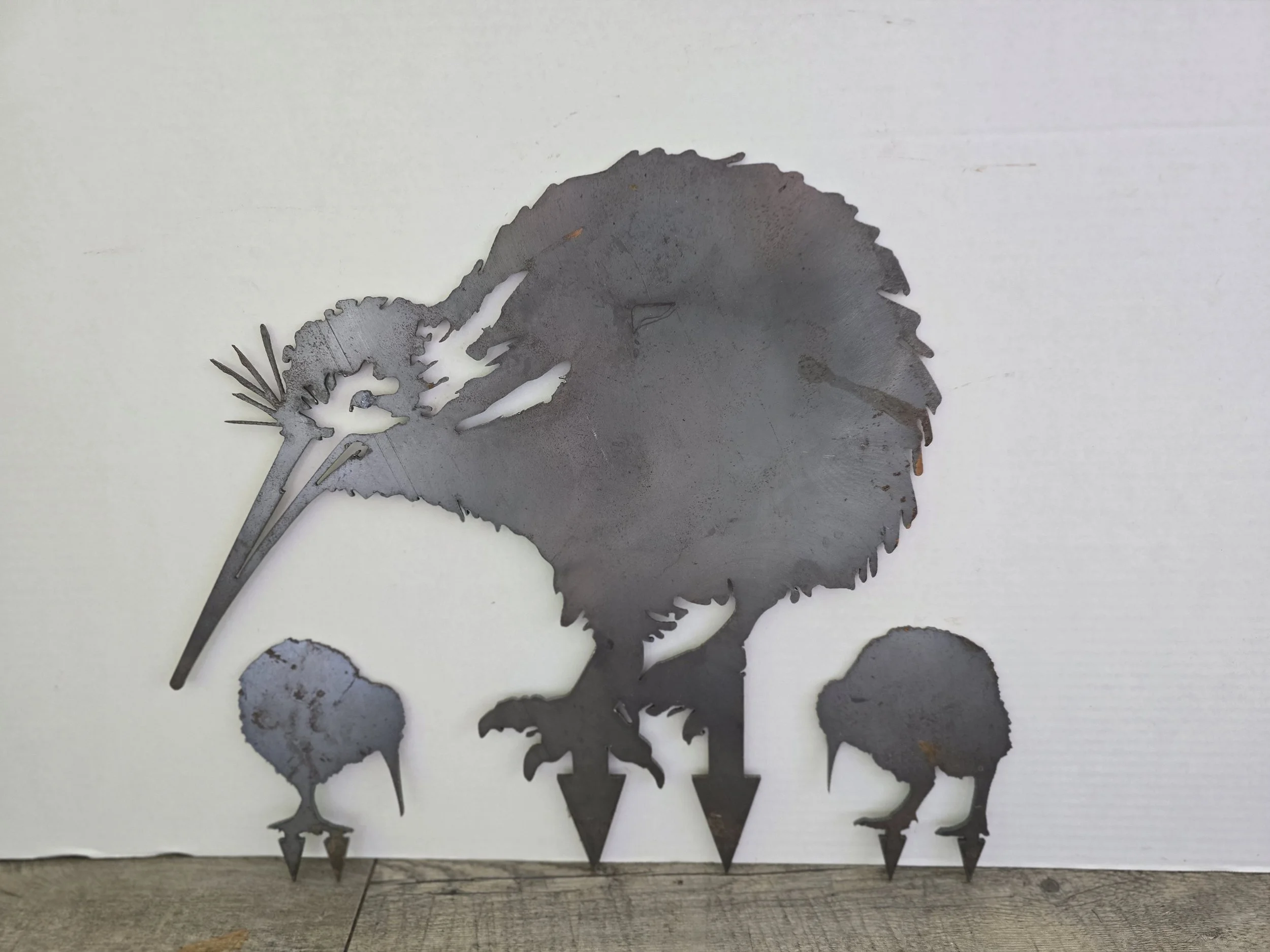 Kiwi Family - Reduced To Clear