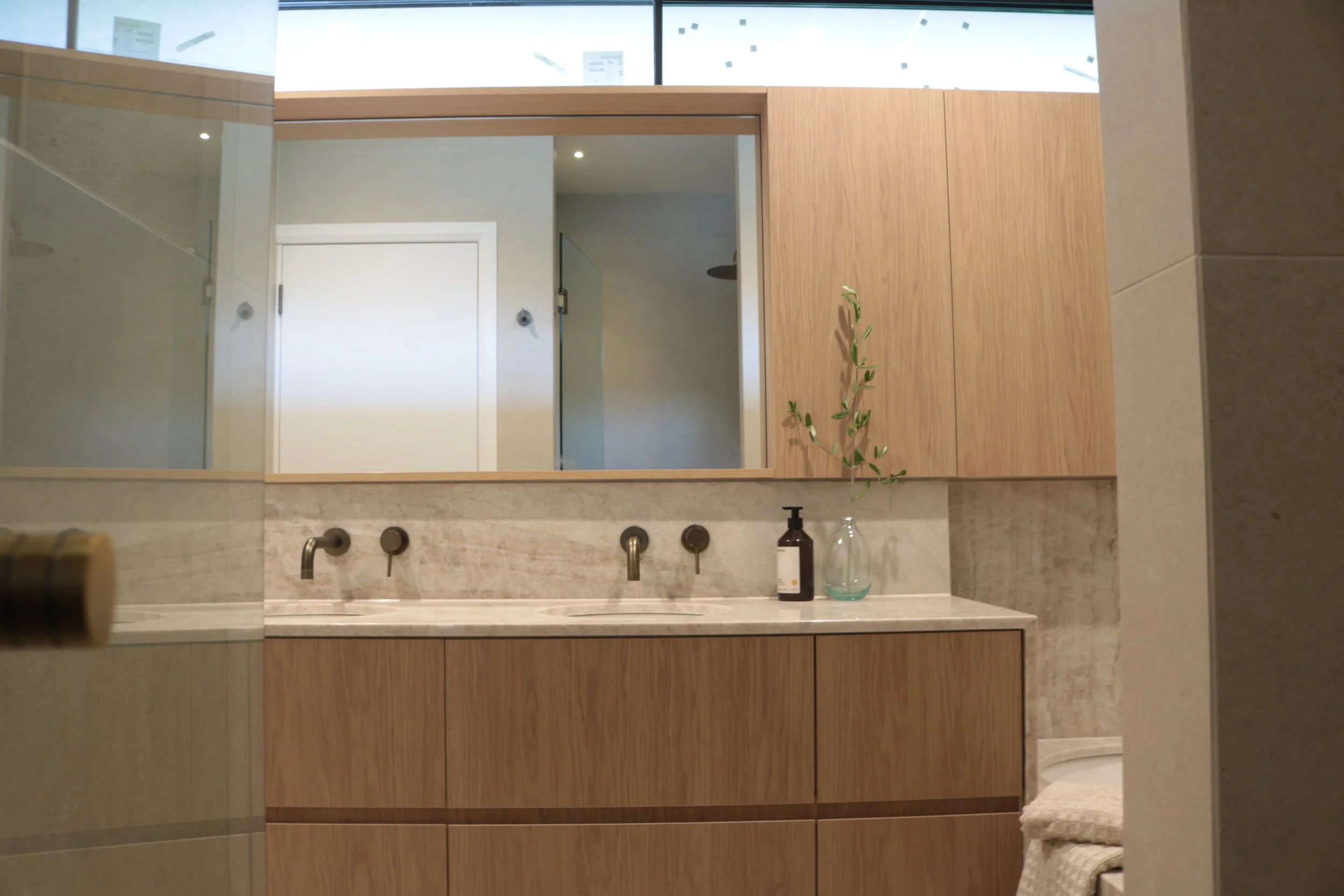 Masefield-bath-detail-shower.JPG