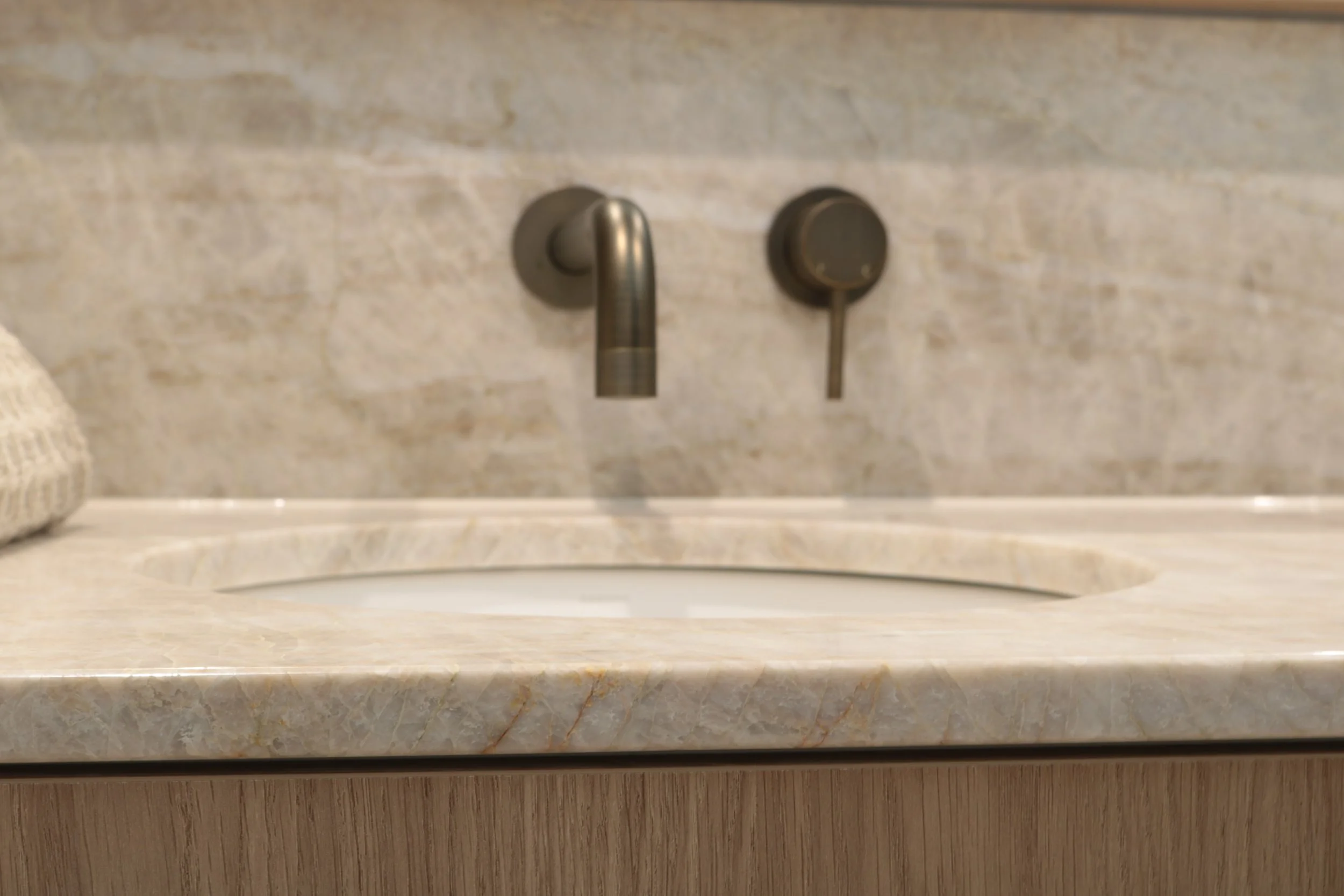 Masefield-bath-stone.JPG