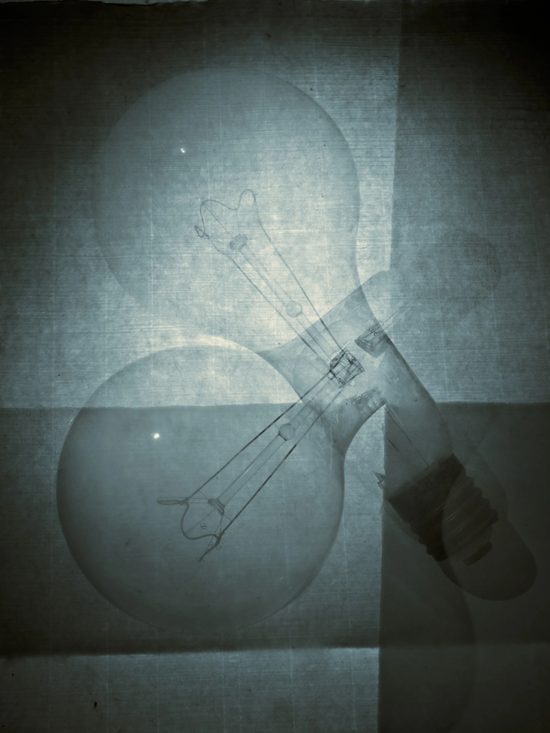 240824_Lightbulb-on-paper_306_MASTER-V3.jpg