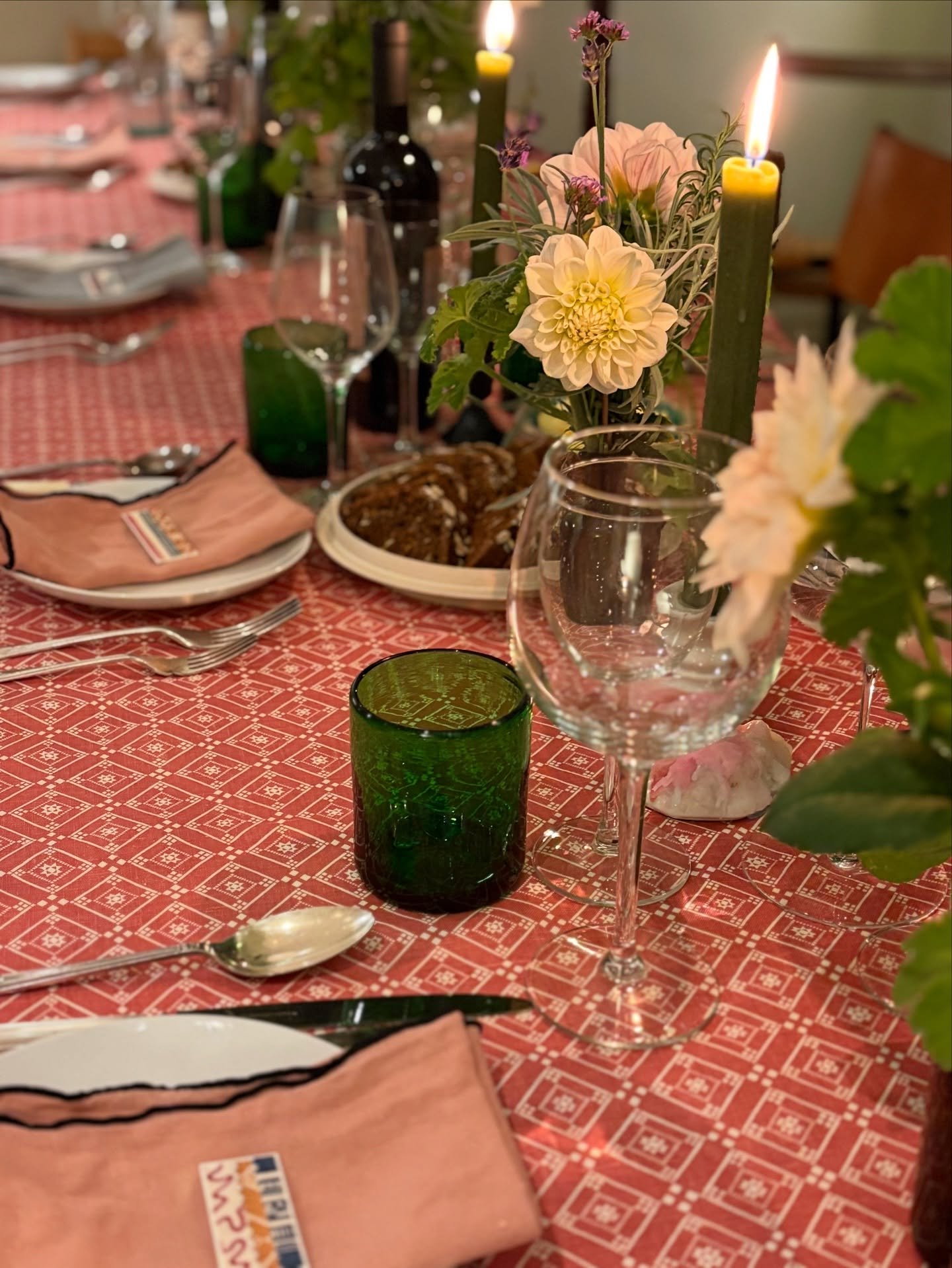 I had my own version of the &lsquo;Pink Ball&rsquo; this weekend, with Alhambra in Guava making a starring role. 
I&rsquo;m considering making tablecloths and napkins as part of a product line&hellip; what do you think?