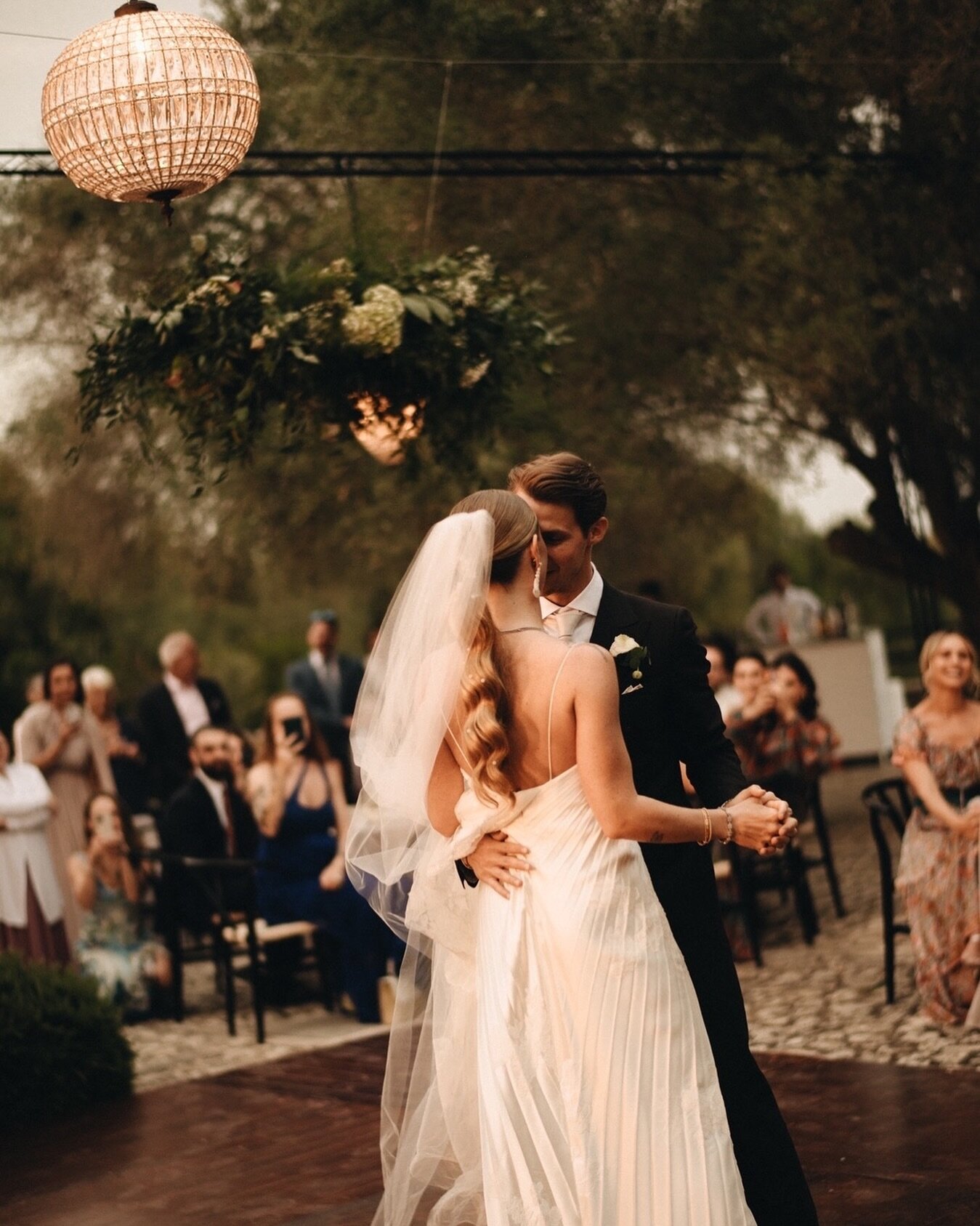 First dance moments✨

Destination Wedding Planner - @thedestinationweddingco
Wedding Venue - @fincaserenamallorca
Catering - @fincaserenamallorca
Bar - @zubardubarmallorca
Florals &amp; styling - @otrocantardecoracion
Photography - @jeroennoordzijpho