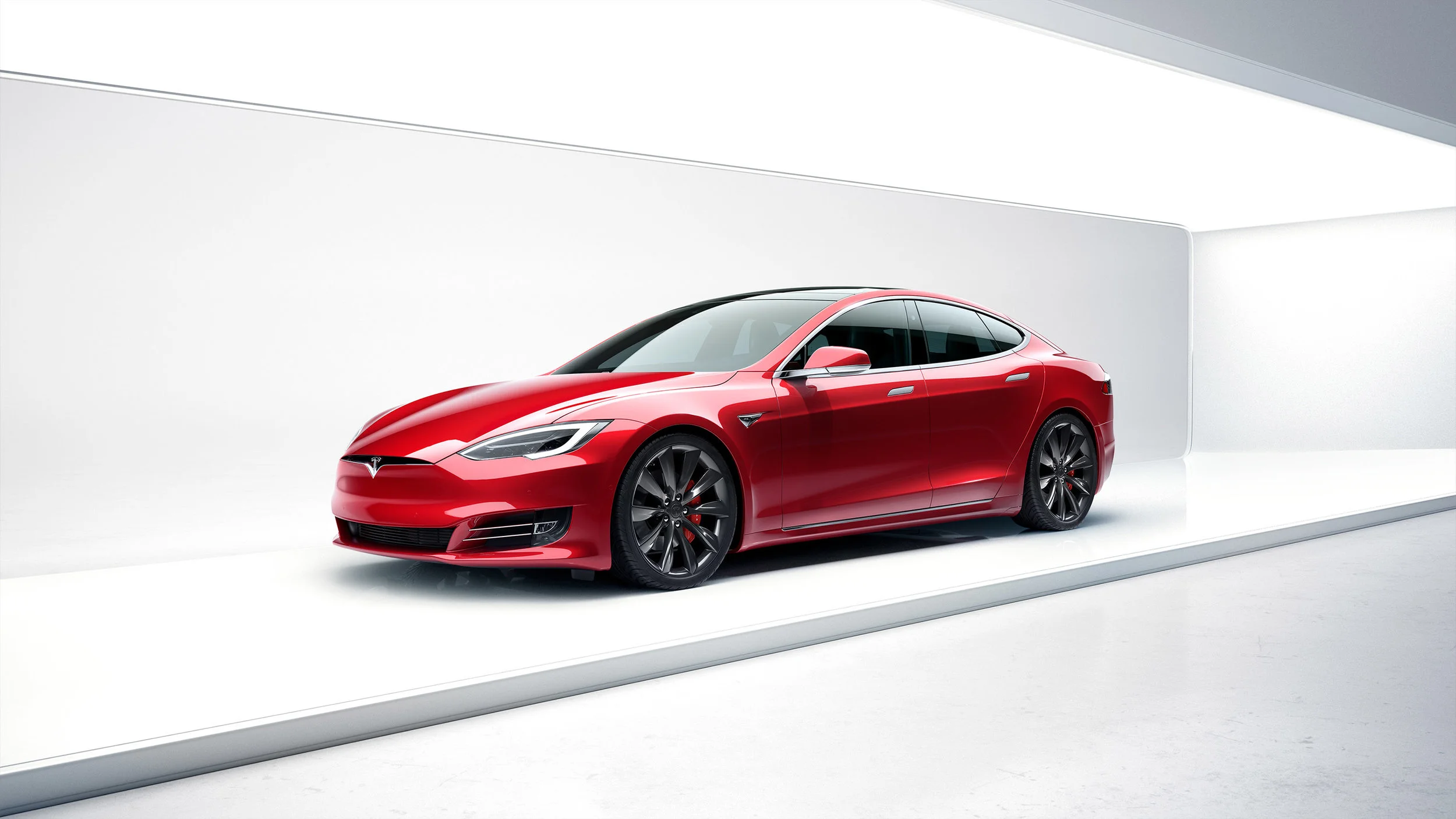 TESLA_S_04_Red_Hires_Layered_170825_CS_3000px.jpg