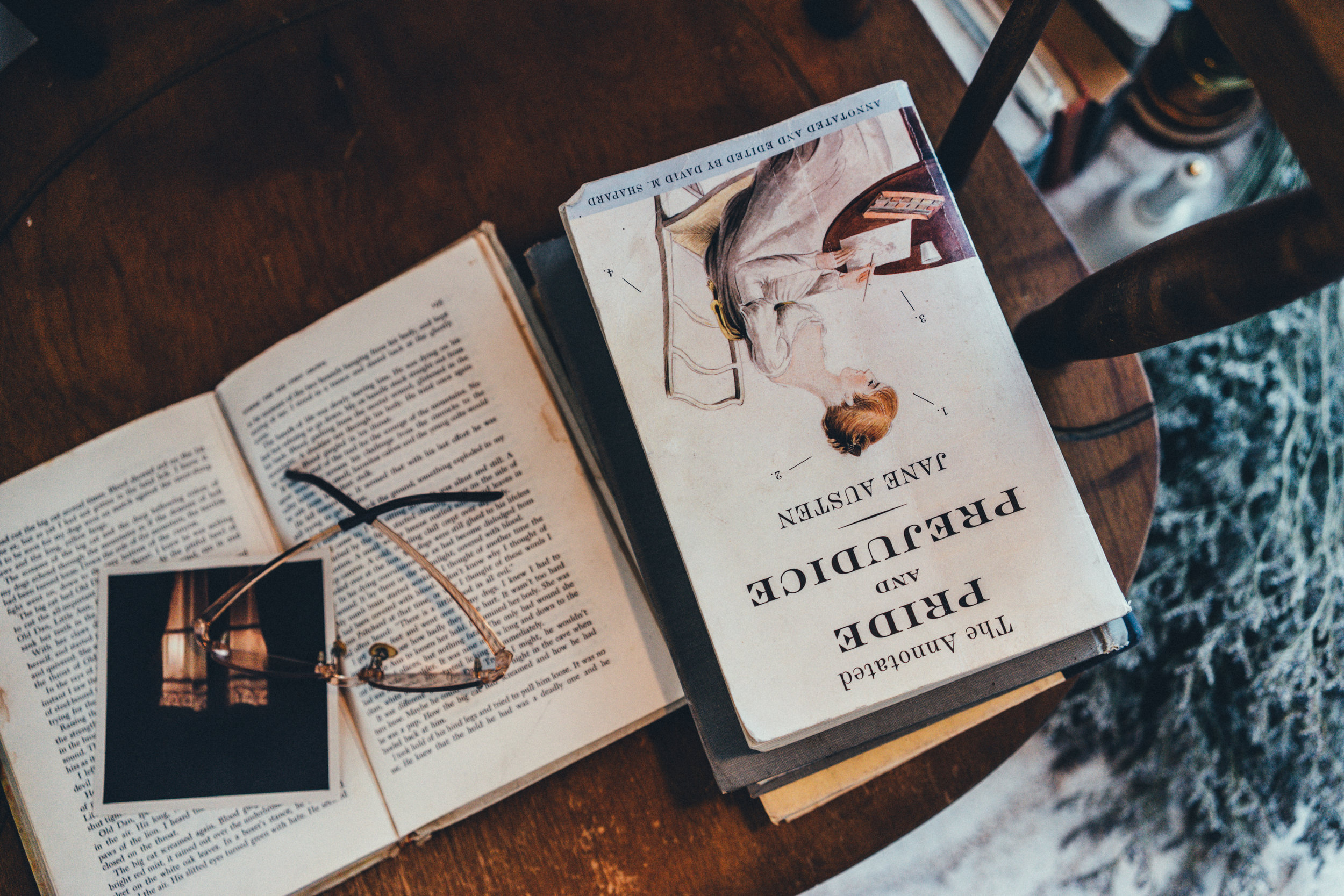 Book Review: This is a book review