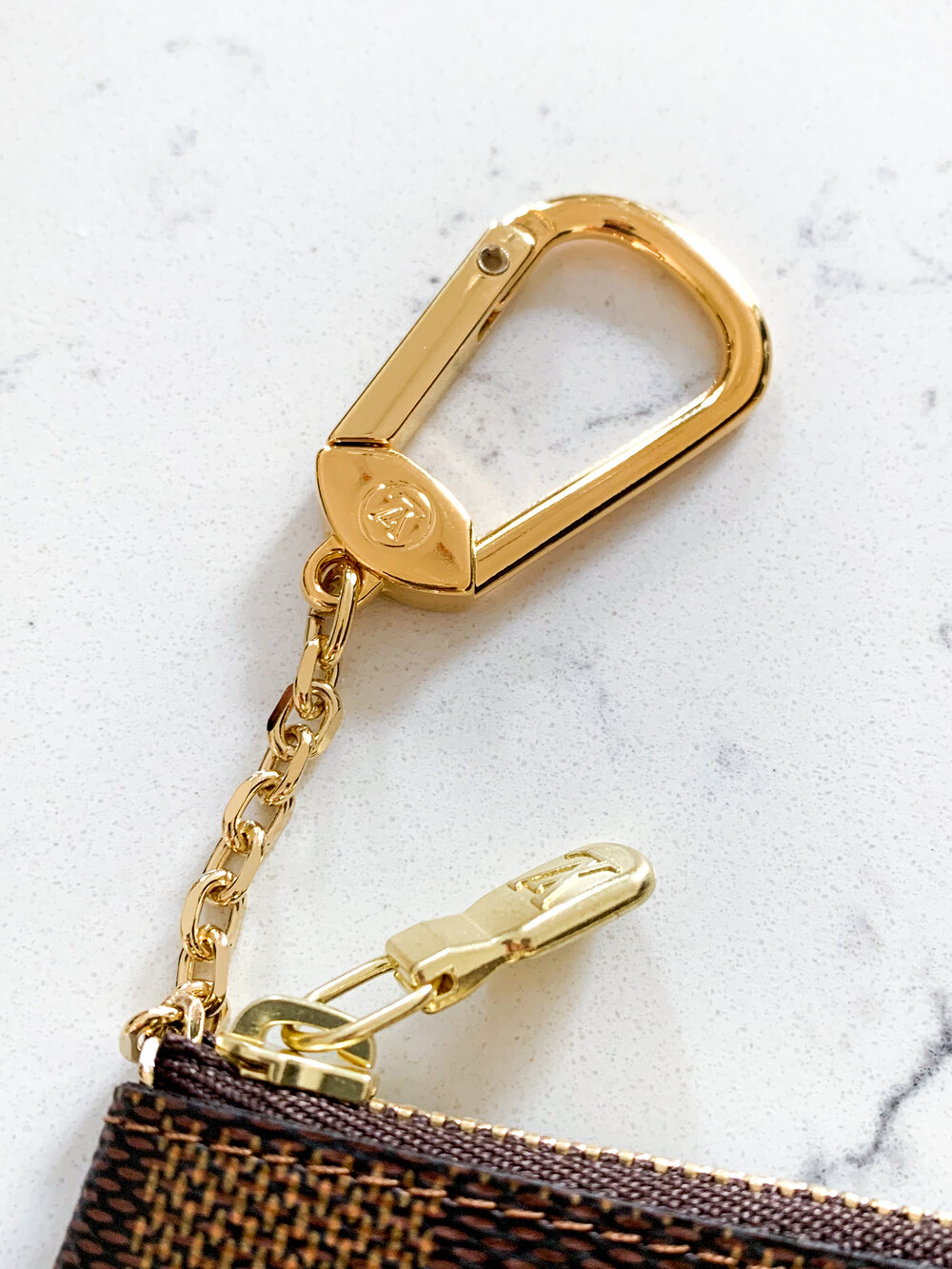 Louis Vuitton - Key Pouch in Damier Ebene — Lia & Phie Luxury