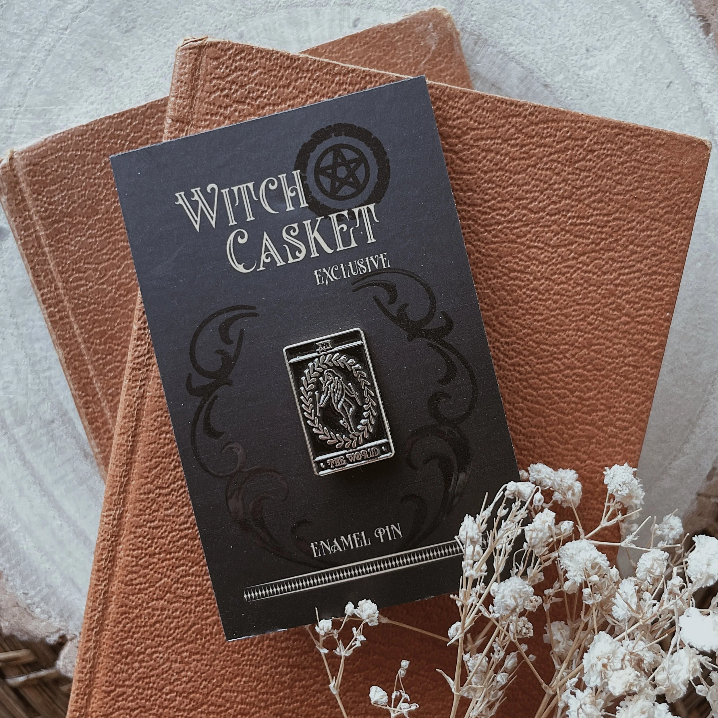 The World Tarot Enamel Pin