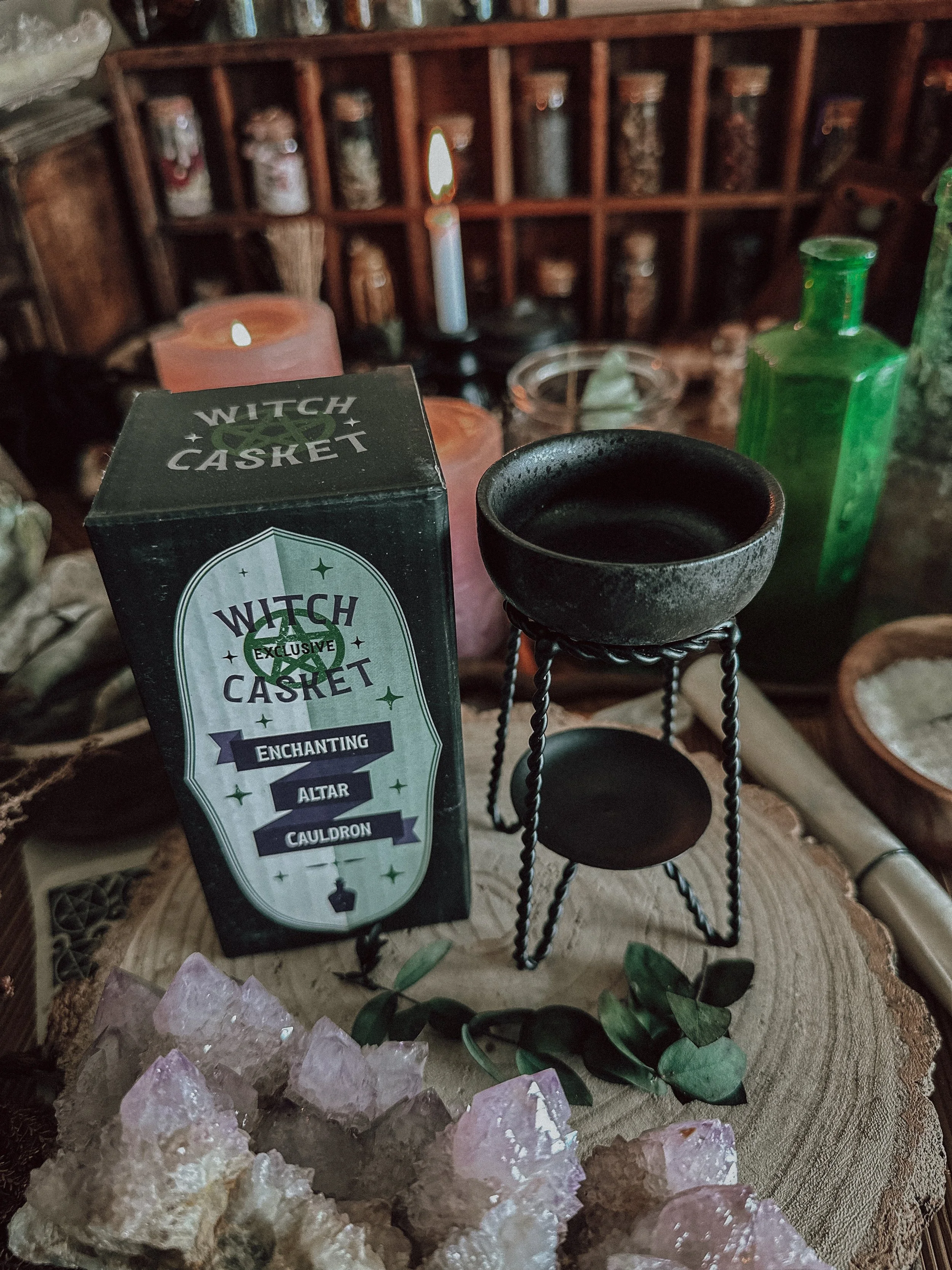 Enchanting Altar Cauldron