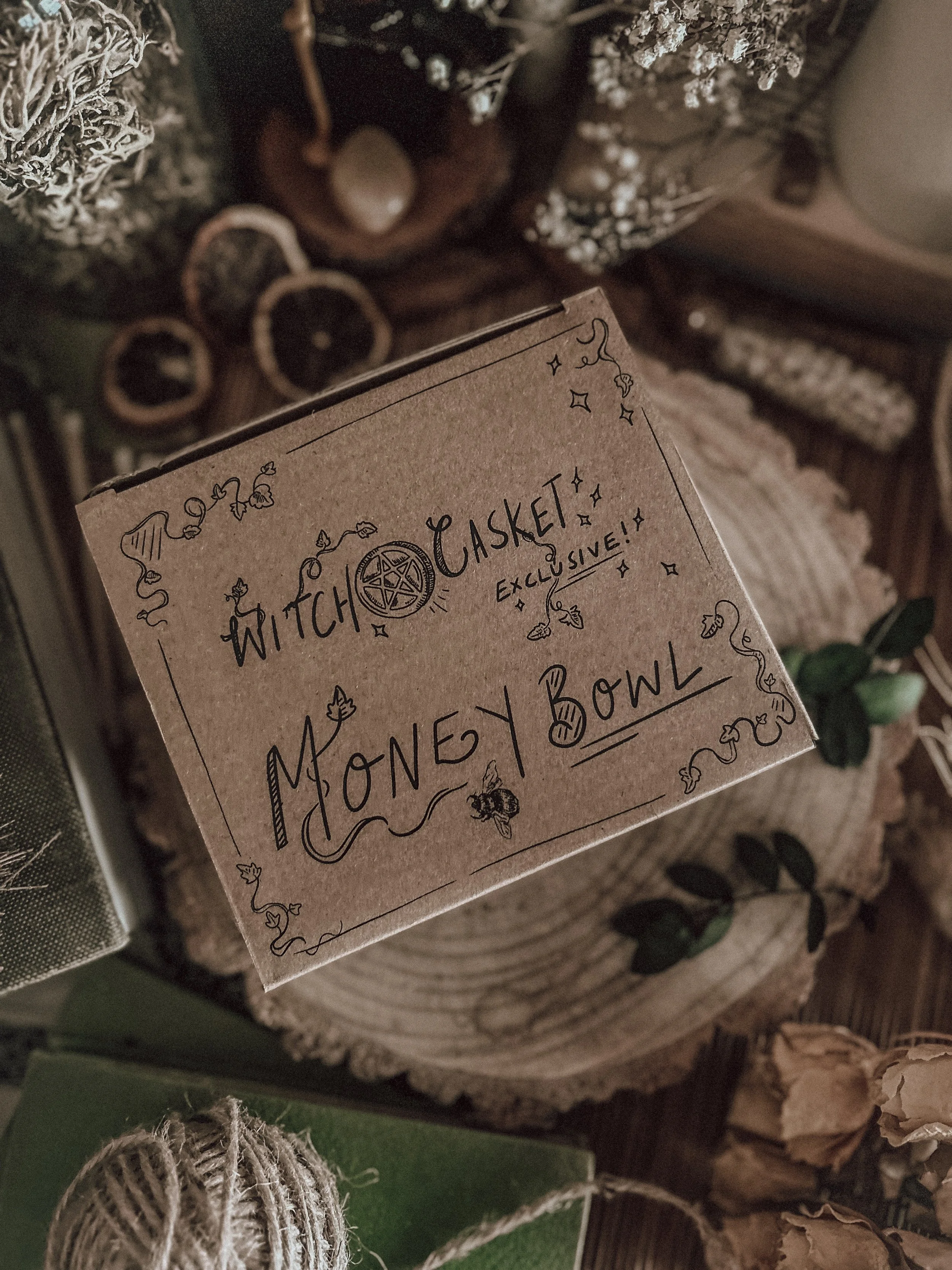 December witch casket - money magick -14.jpg