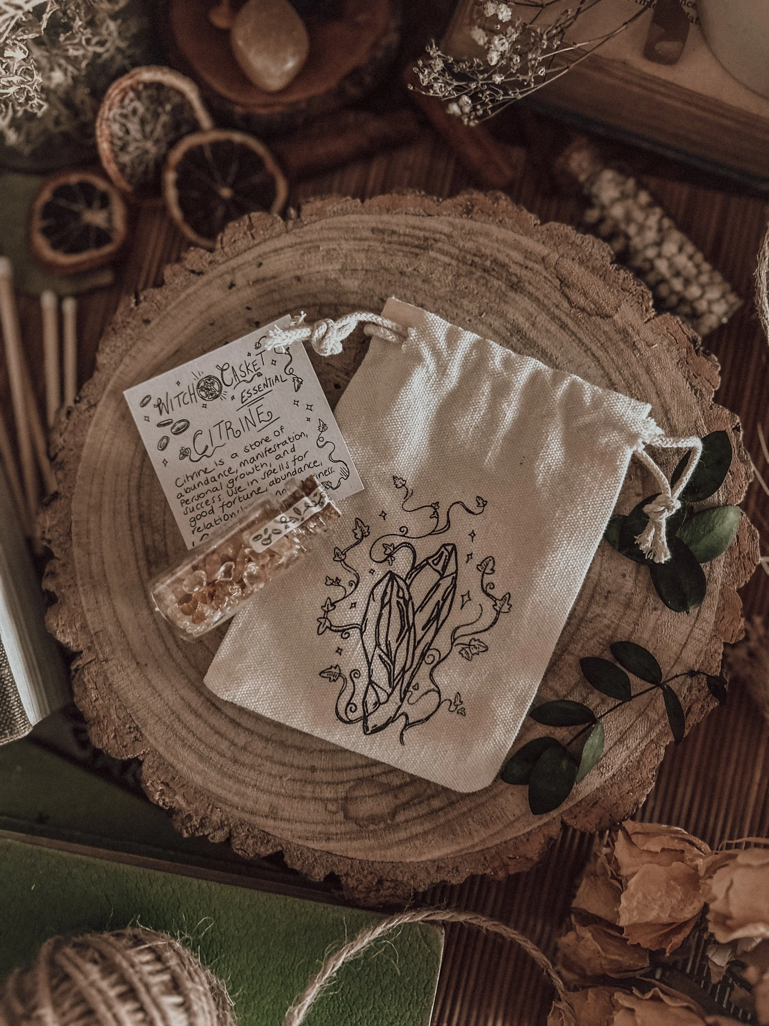 December witch casket - money magick -5.jpg