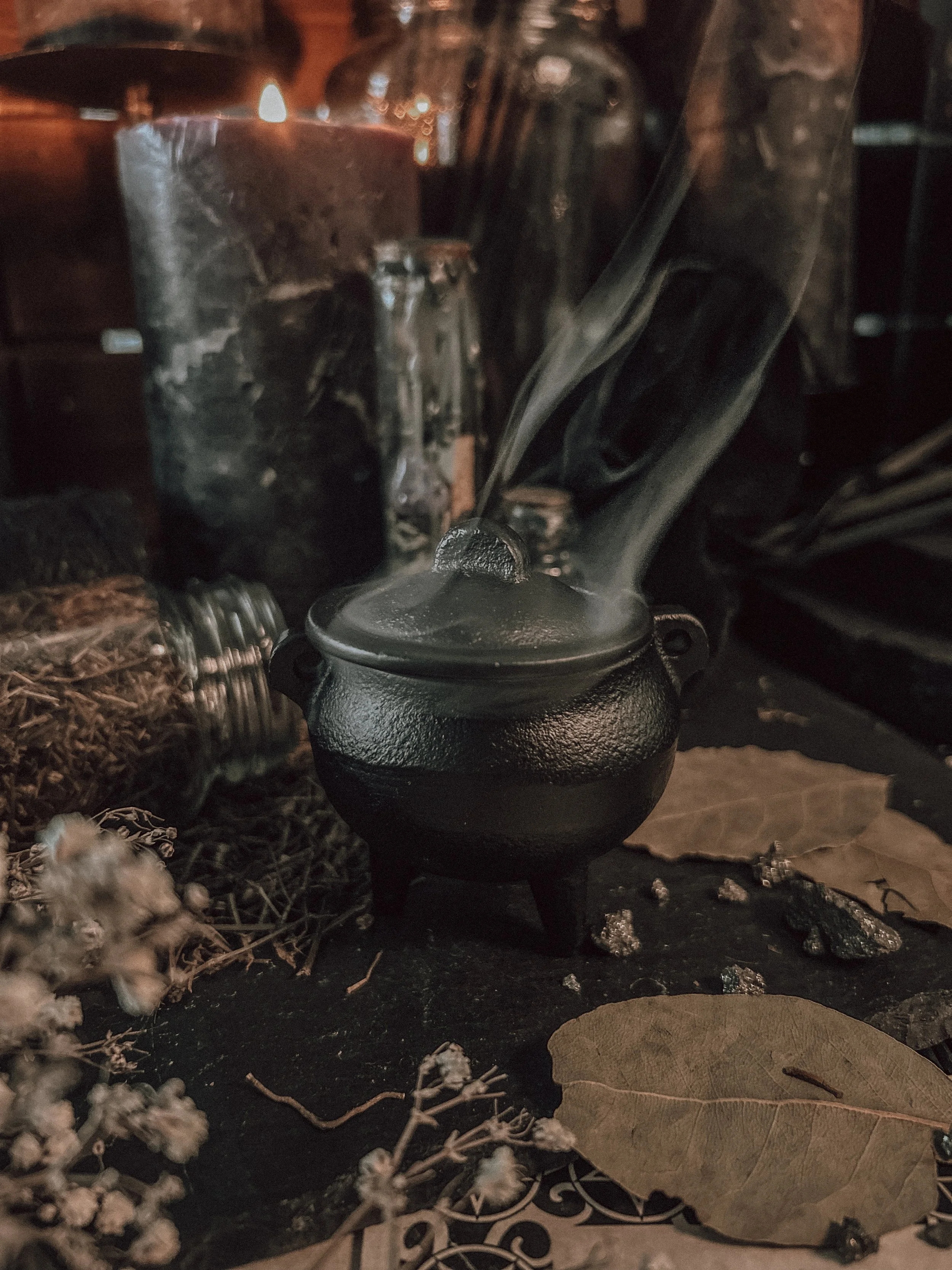 Cast Iron Mini Cauldron