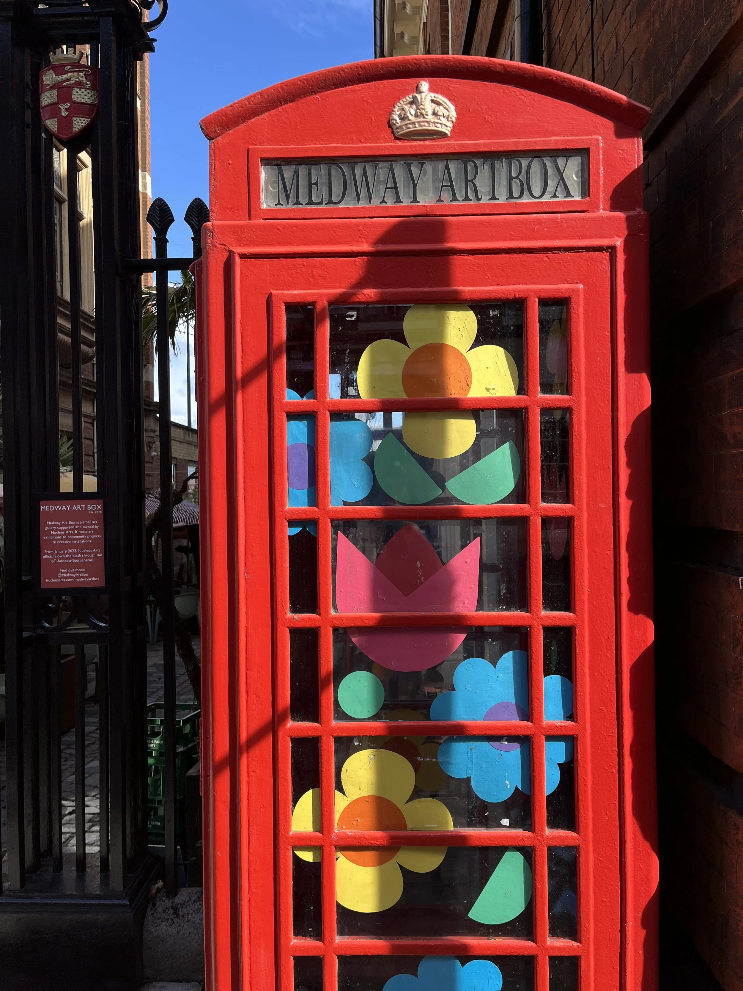  florals for spring  14 - 31 March A paper flower takeover