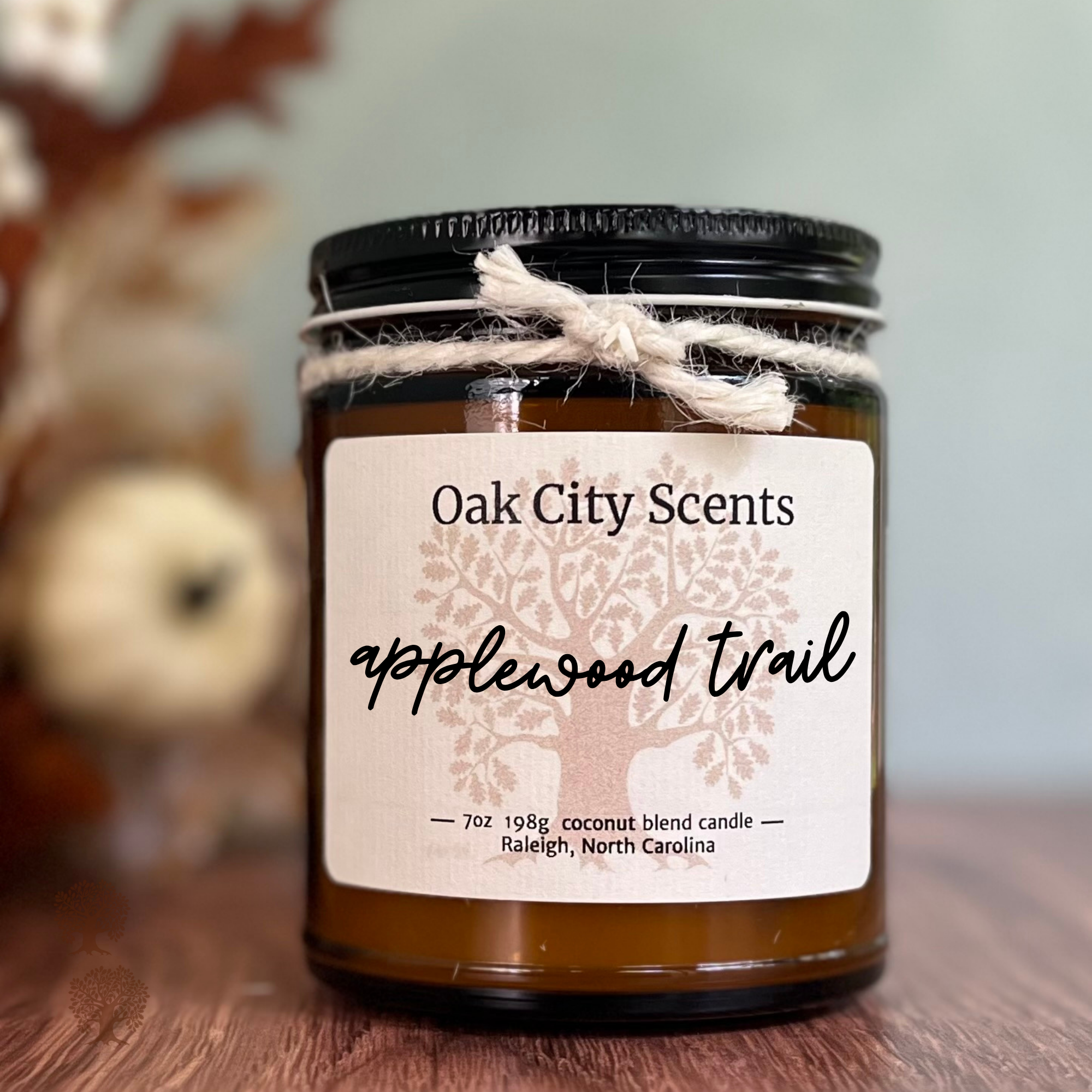 applewood trail candle 2.png