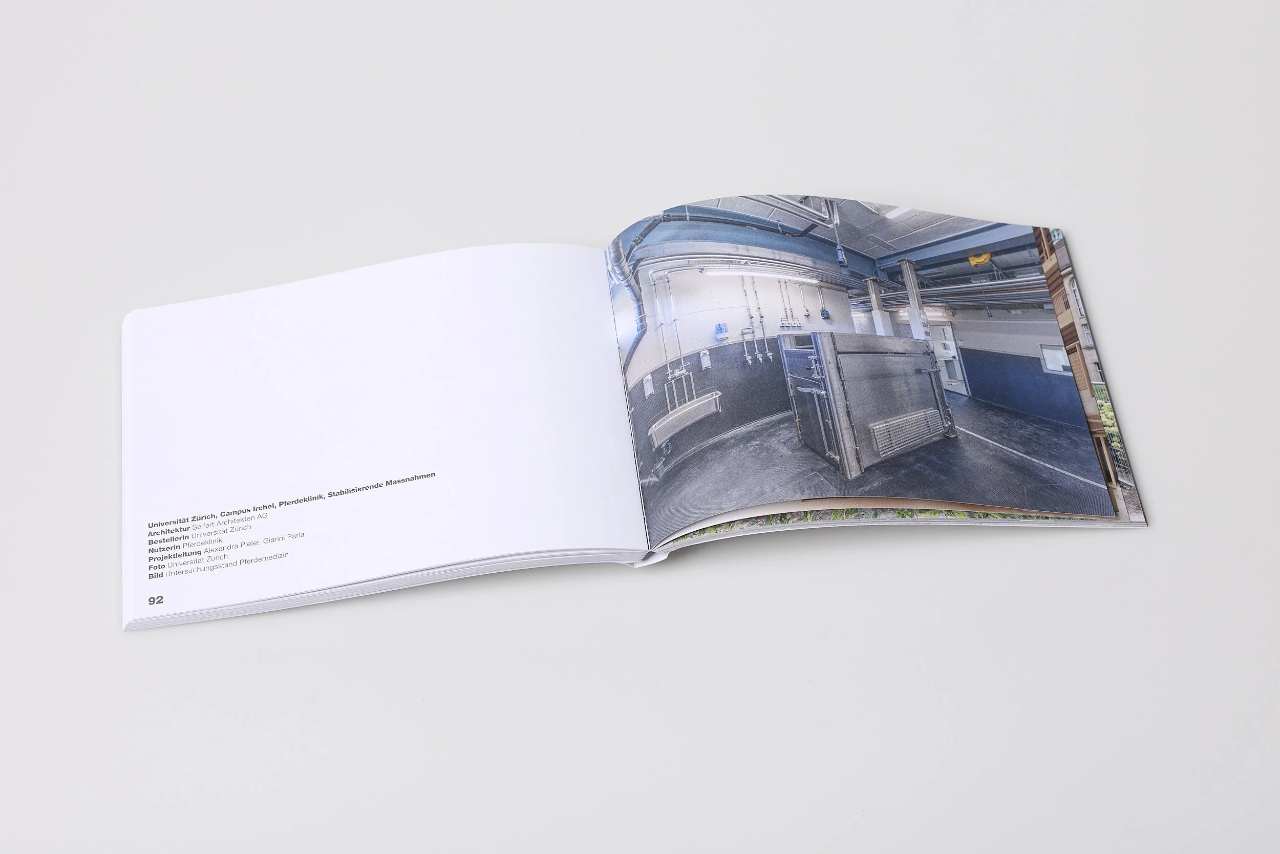 HOCHBAUAMT QUERSCHNITT 2025, Inhalt.
Bildbearbeitung/Proofing