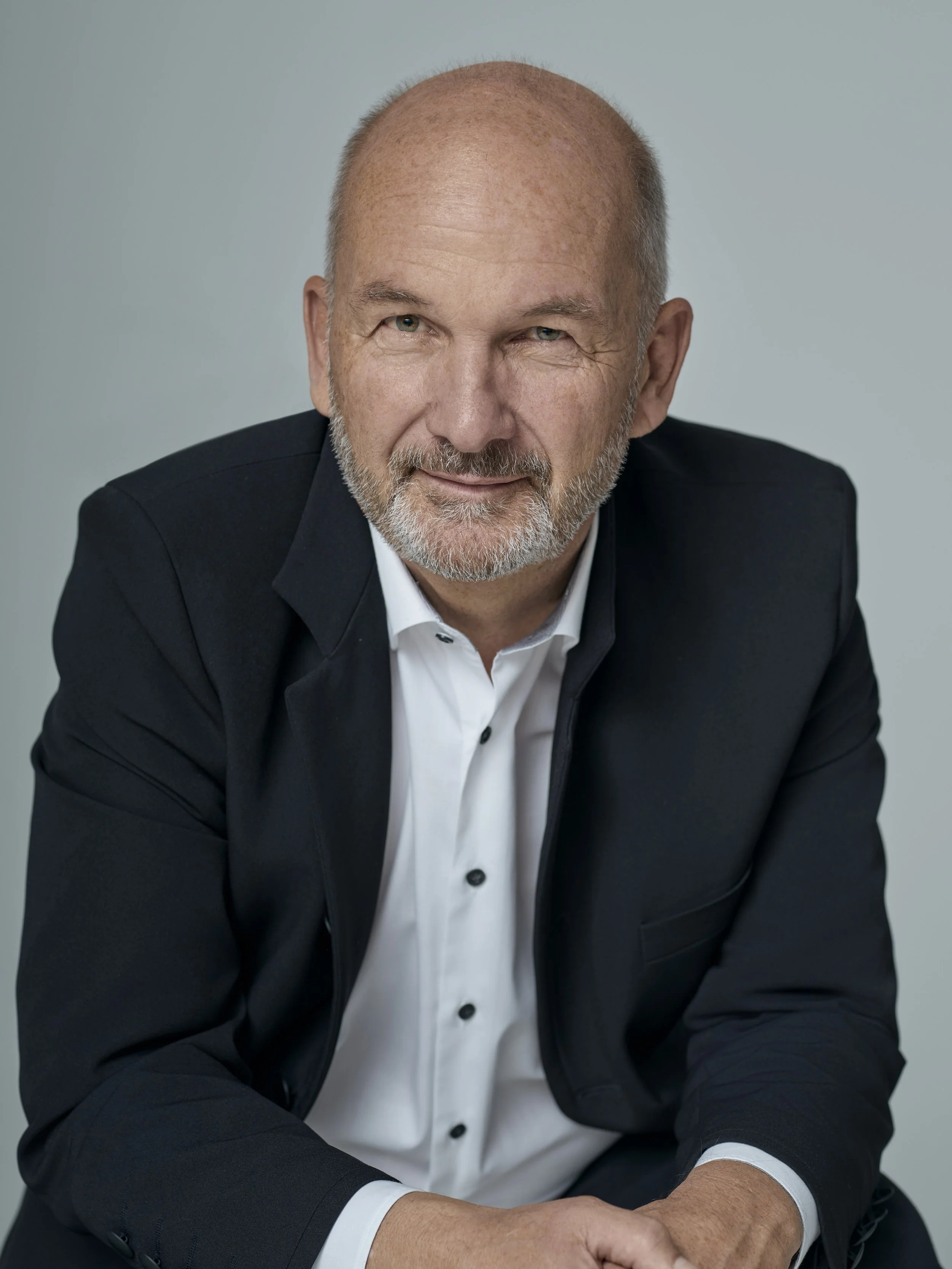 Portrait Bruno Fretz3689.jpg