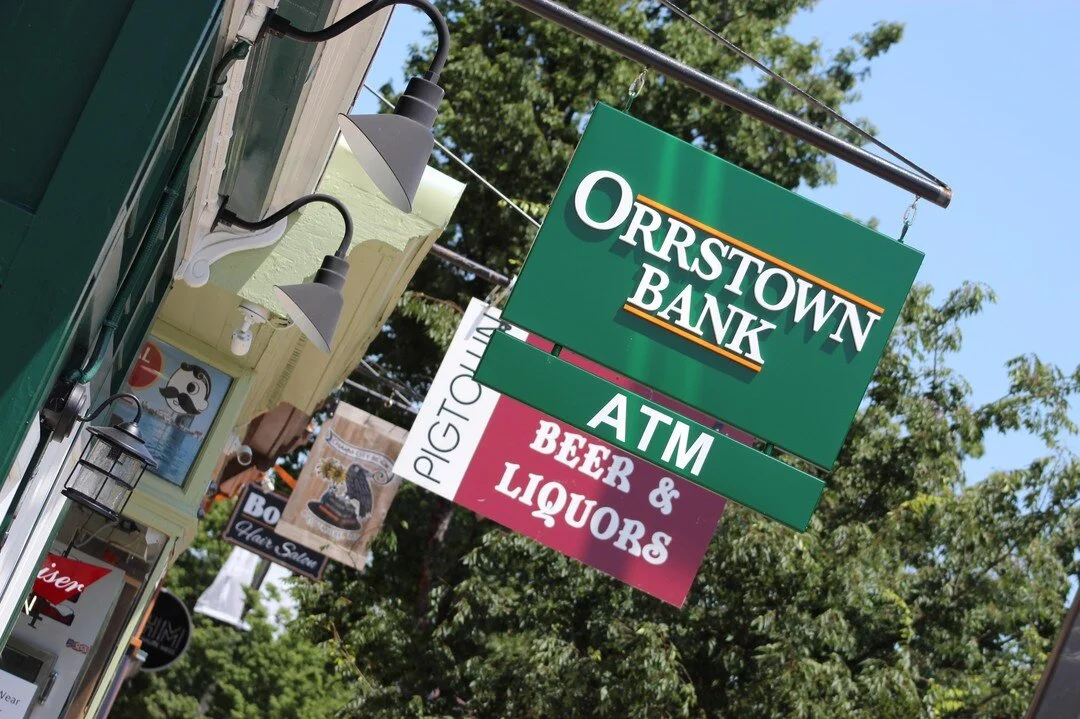 Pretty street signs everywhere you go! ⁠
⁠
#Pigtown #PigtownMainStreet #Bmore #Baltimore