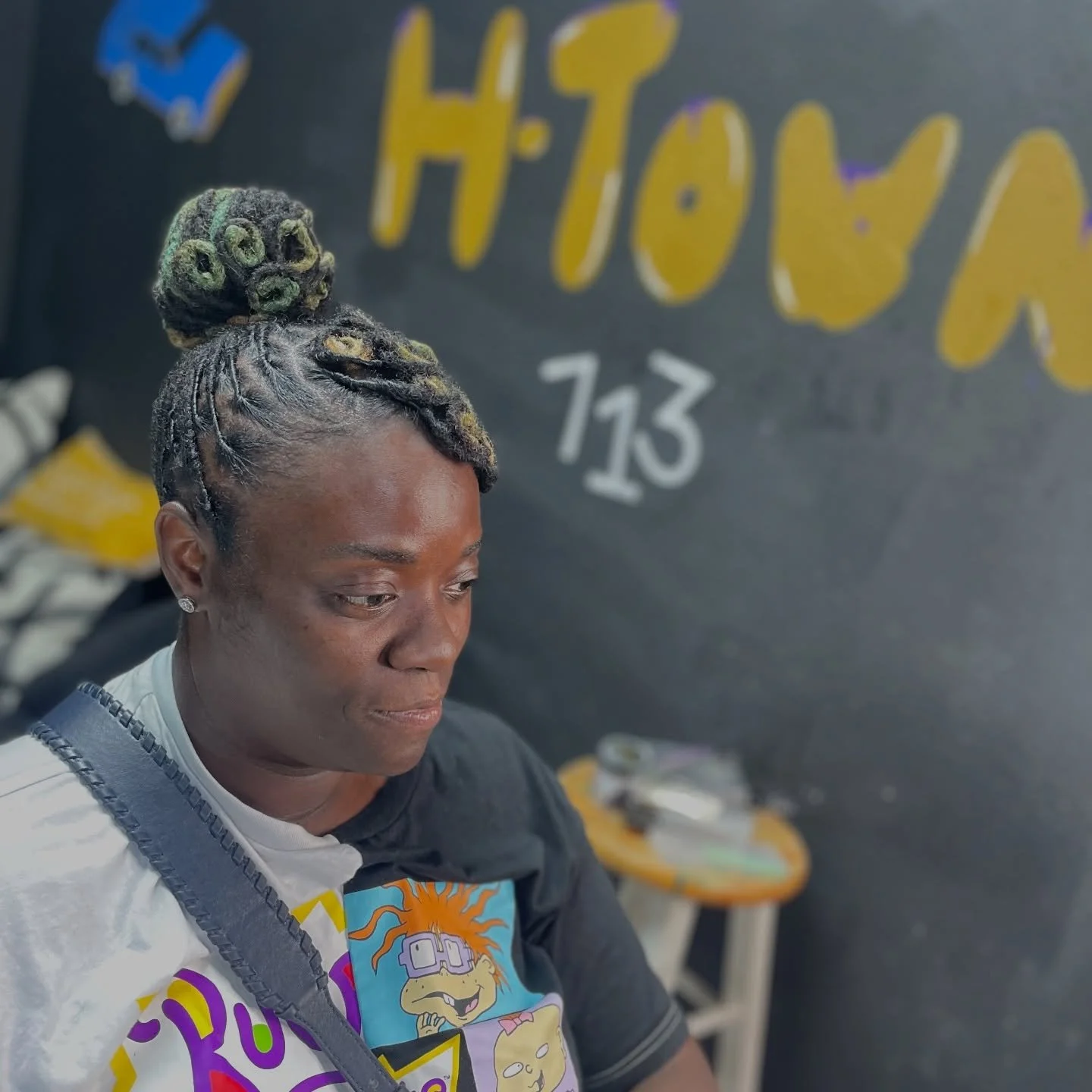 Scrolling down Memory lane! 💕 Mann I miss my shop🥰
 I was putting out real hot 🥵 shhhtt‼️Them Locs was Eating 🍽️ 👌🏾👌🏾👌🏾