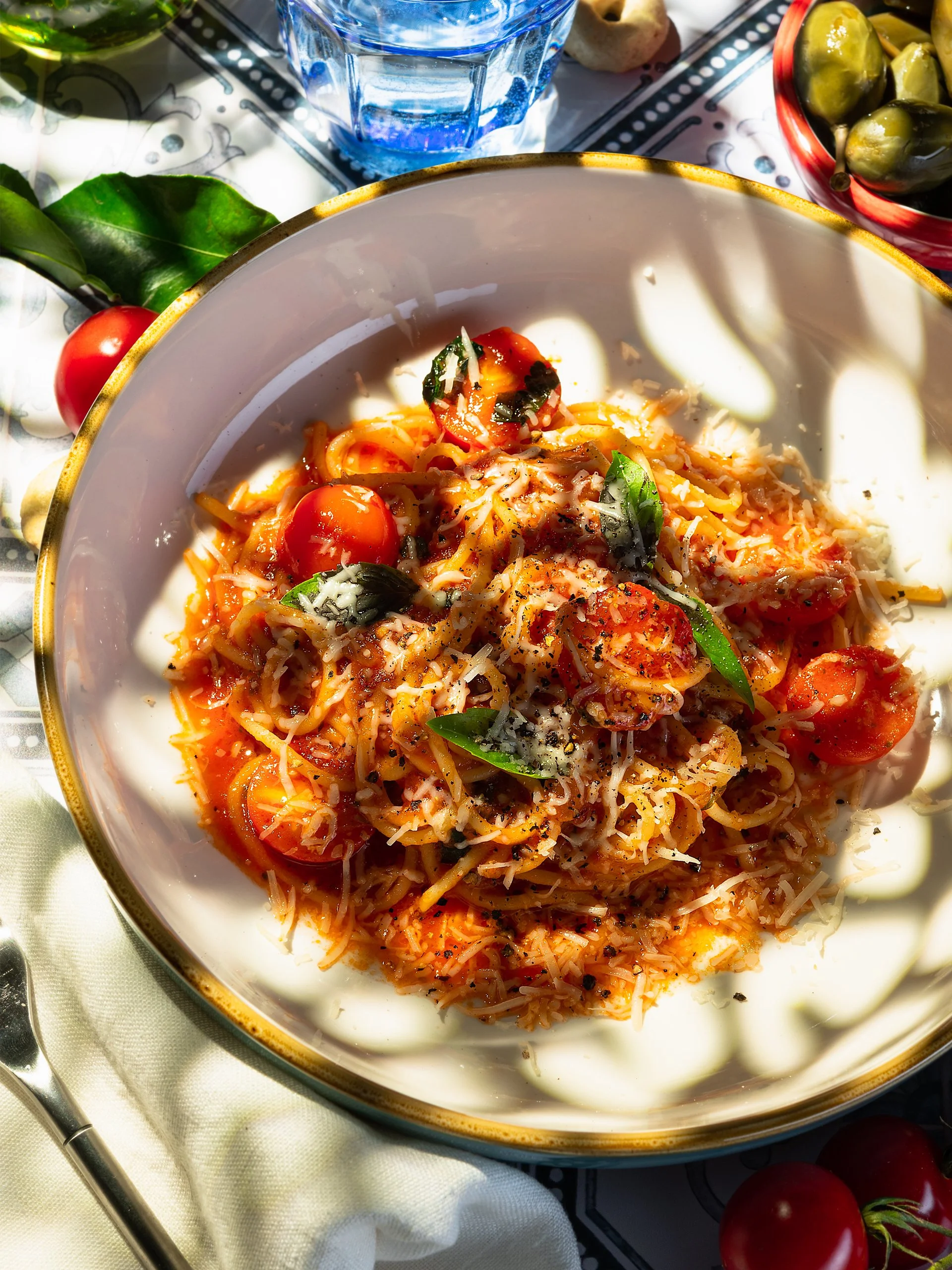 Food Photographer Xenia Rizova – Summer Menu Photoshoot for Italian Cuisine Caffe Ma Va La, Moscow – Tomato Pasta