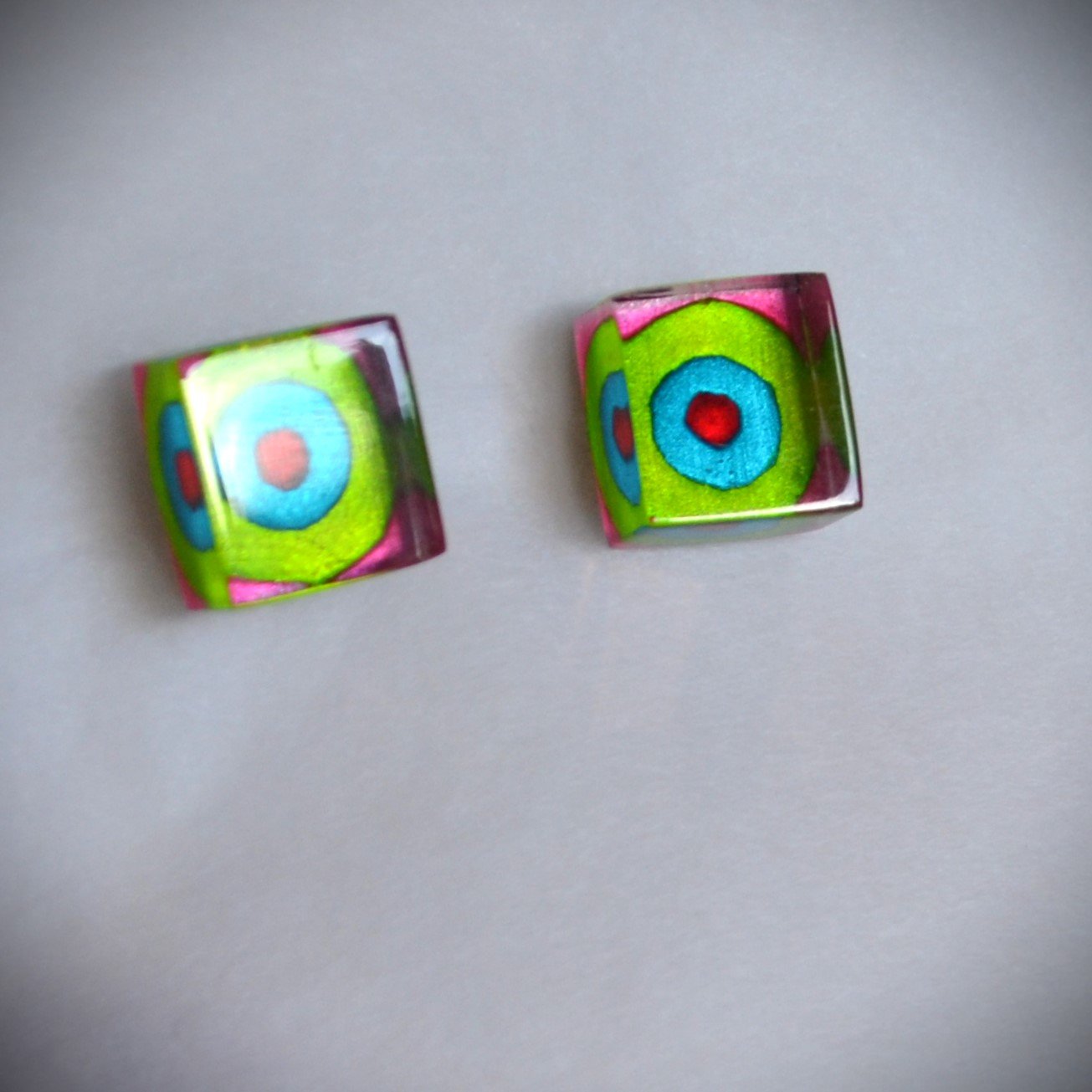 dizzy sq studs 1.jpg