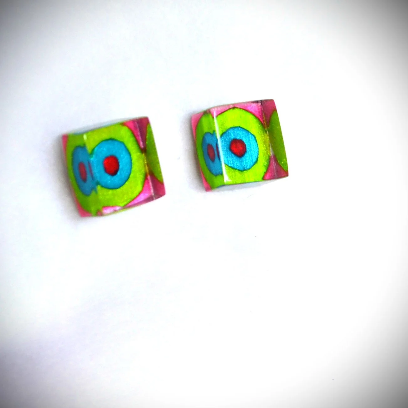 dizzy sq studs 2.jpg