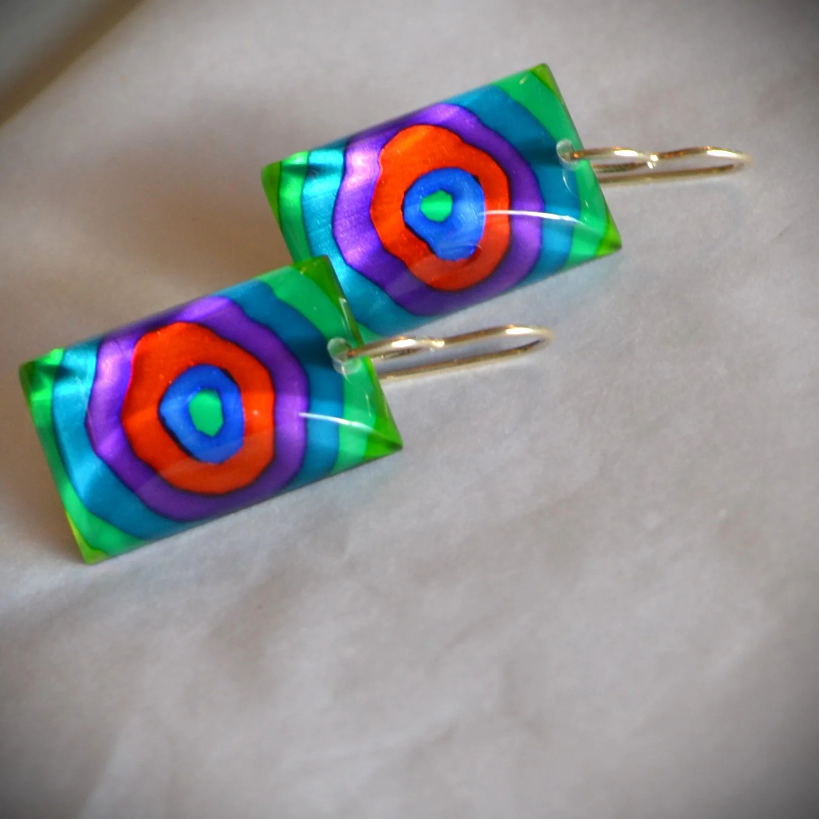 dizzy earrings 1.jpg