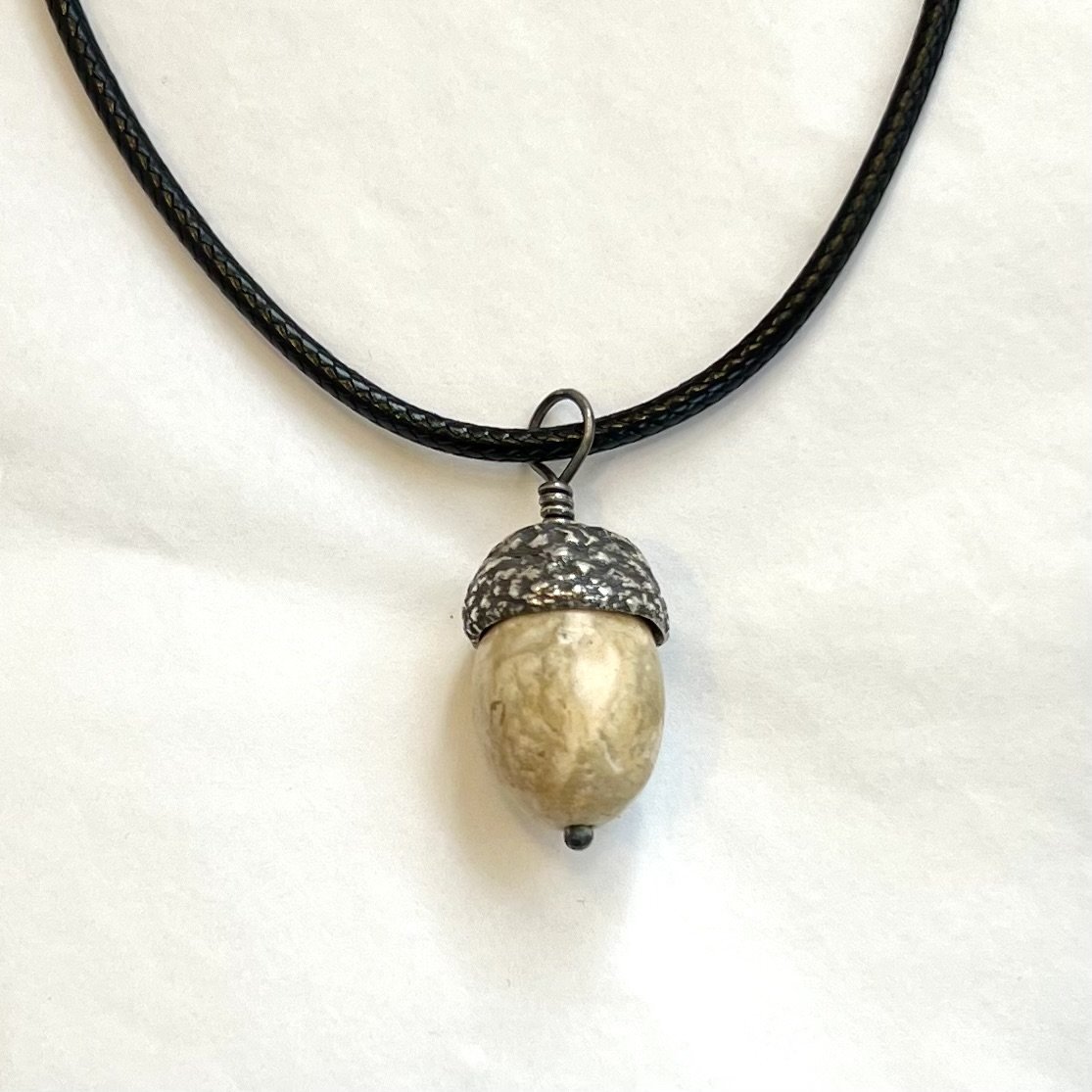 Acorn pebble pendant