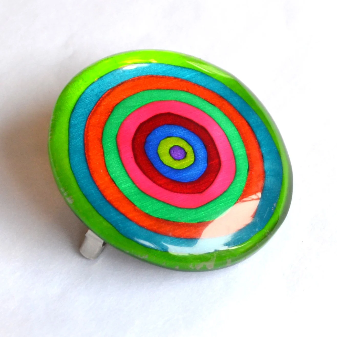 dizzy brooch 3jpg.jpg
