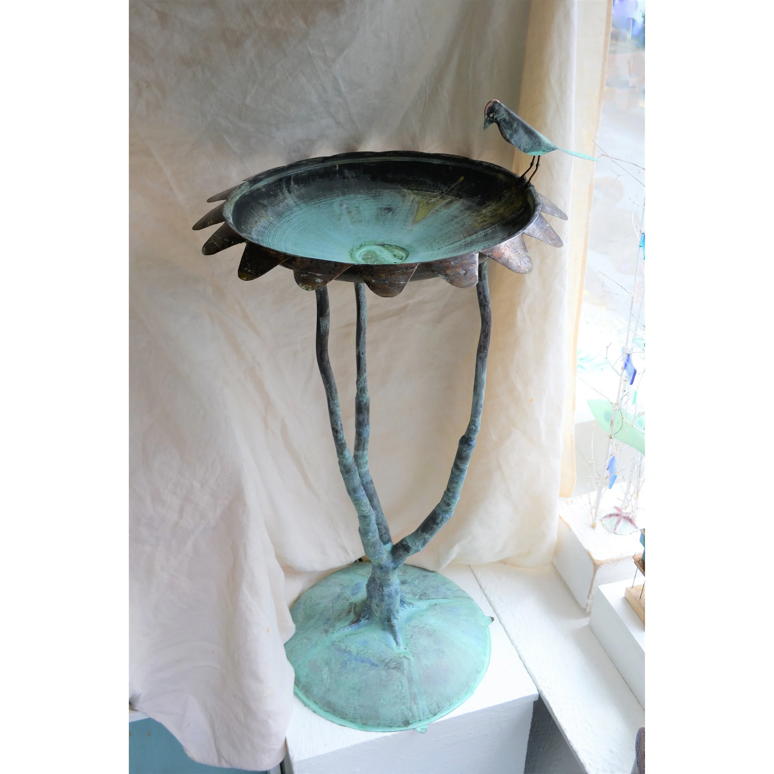 cc birdbath with bird 3.jpg