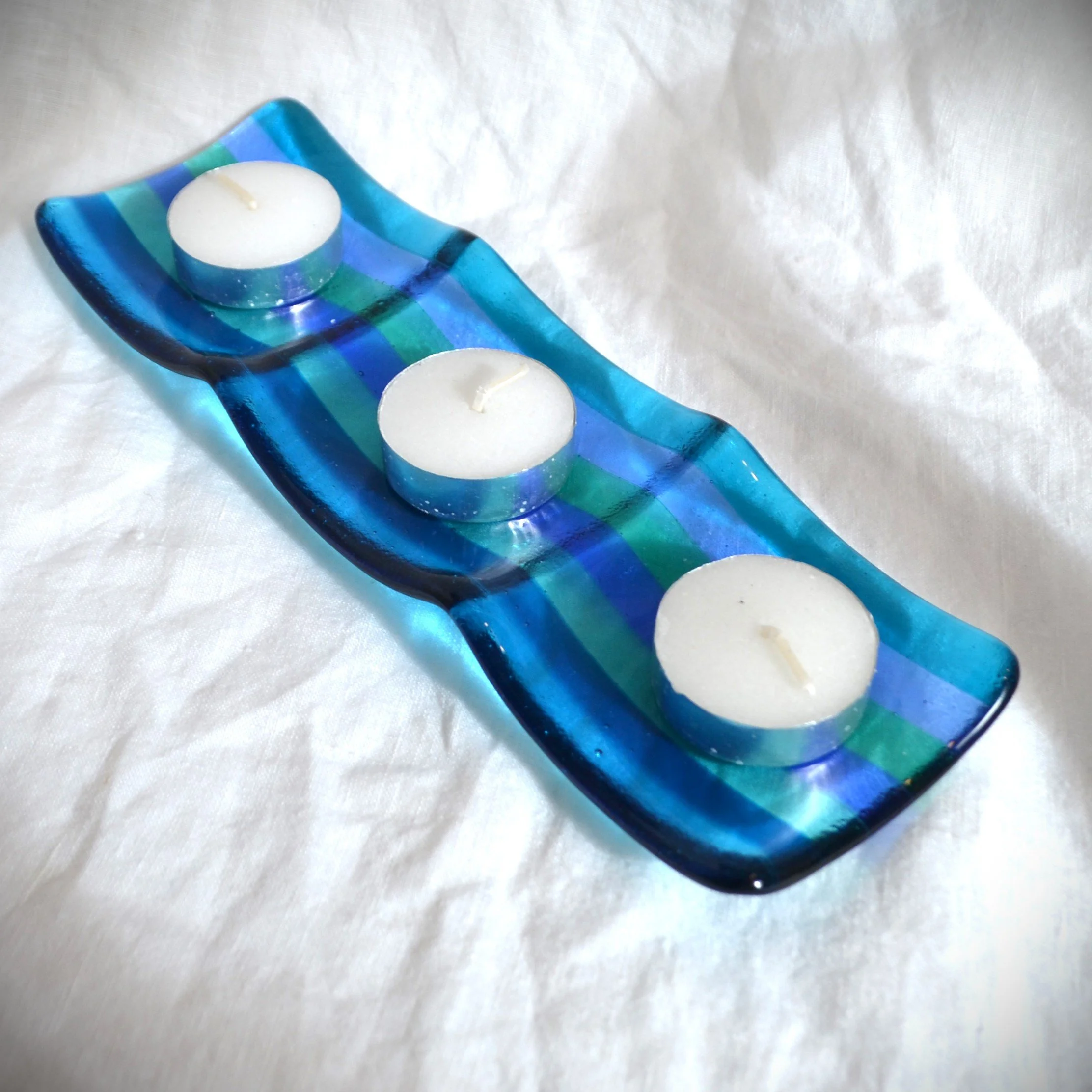 Aqua tealight holder