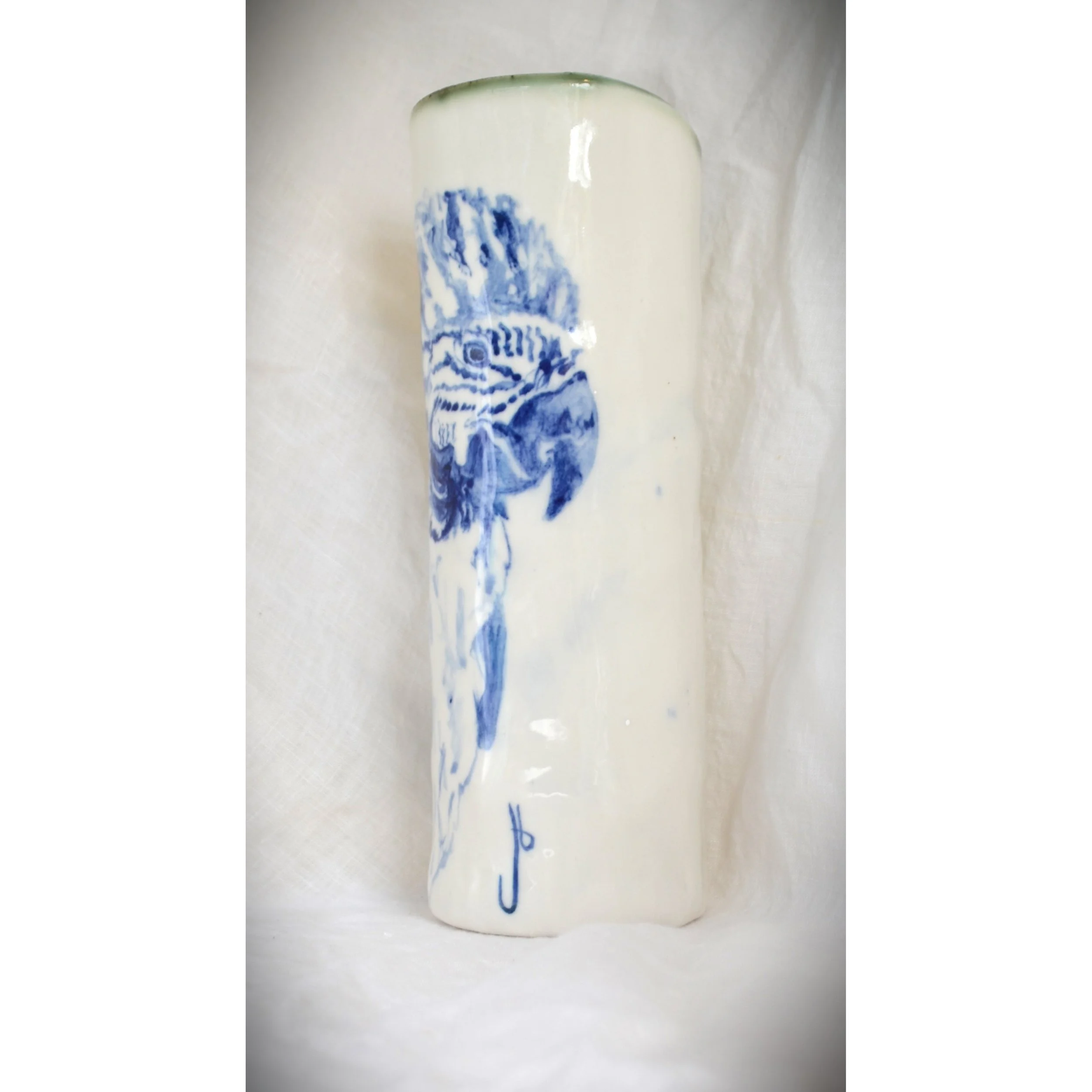 parrot vase 3JBU.JPG