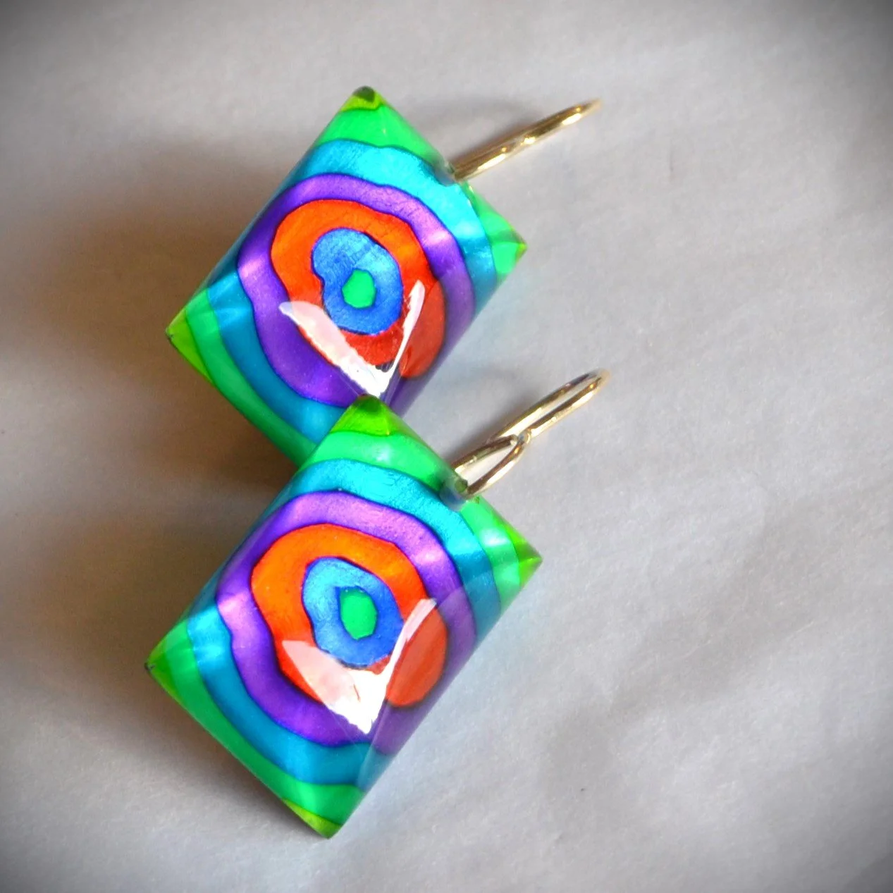 dizzy earrings 4.jpg