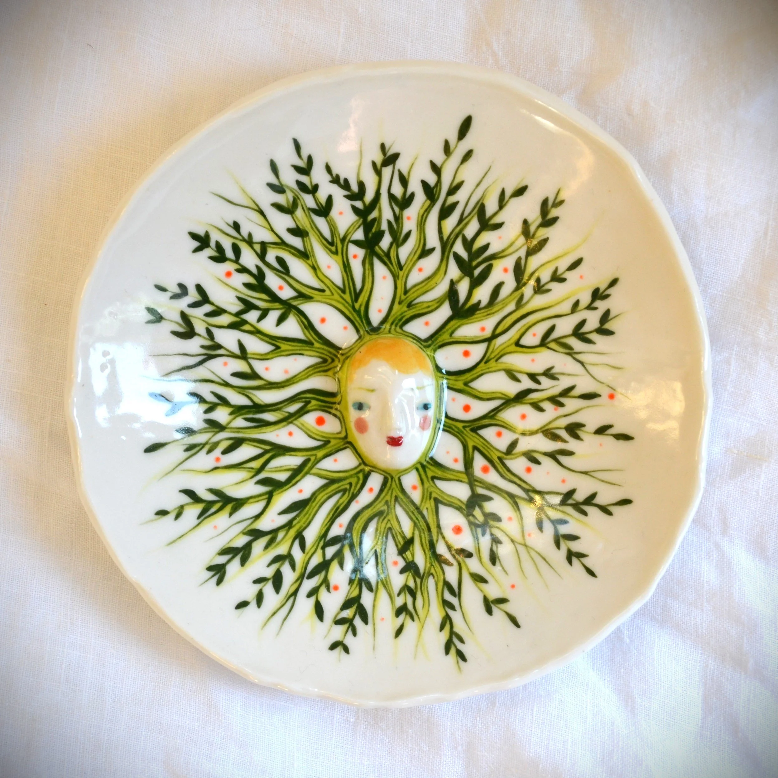 Porcelain dish * Growing
