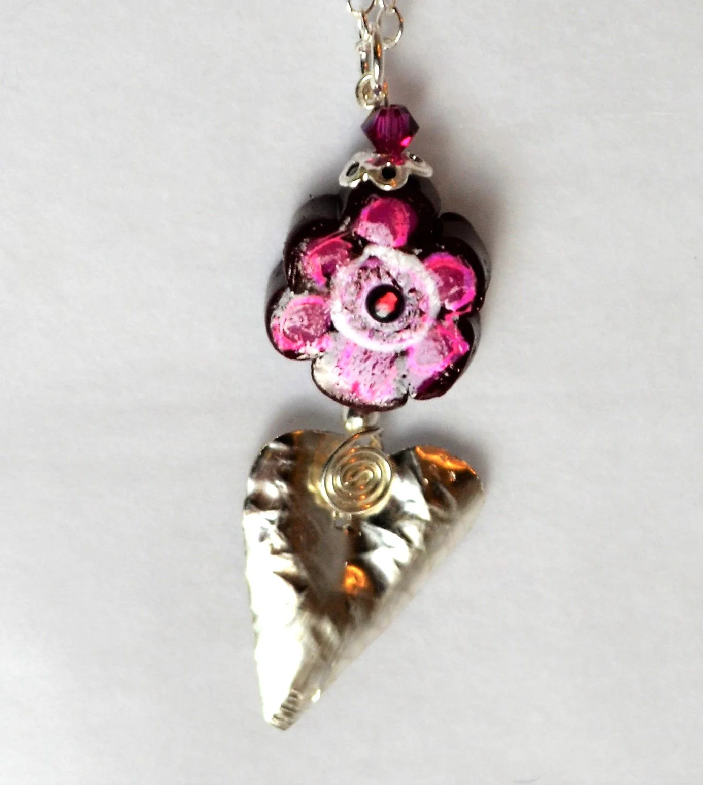 sheet sil heart pink flower necklace 3.jpg