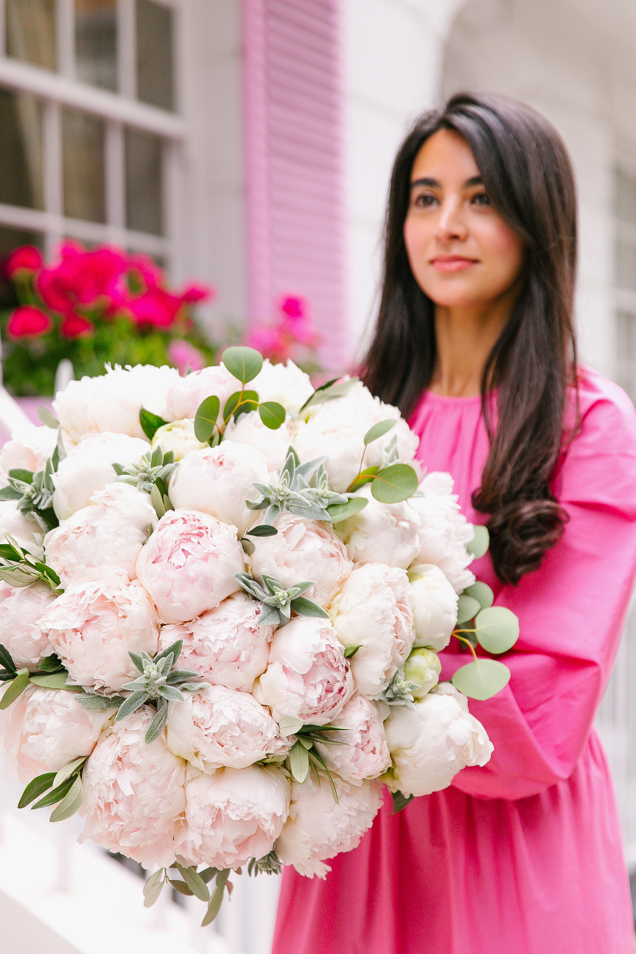 Gulshan London White Peonies
