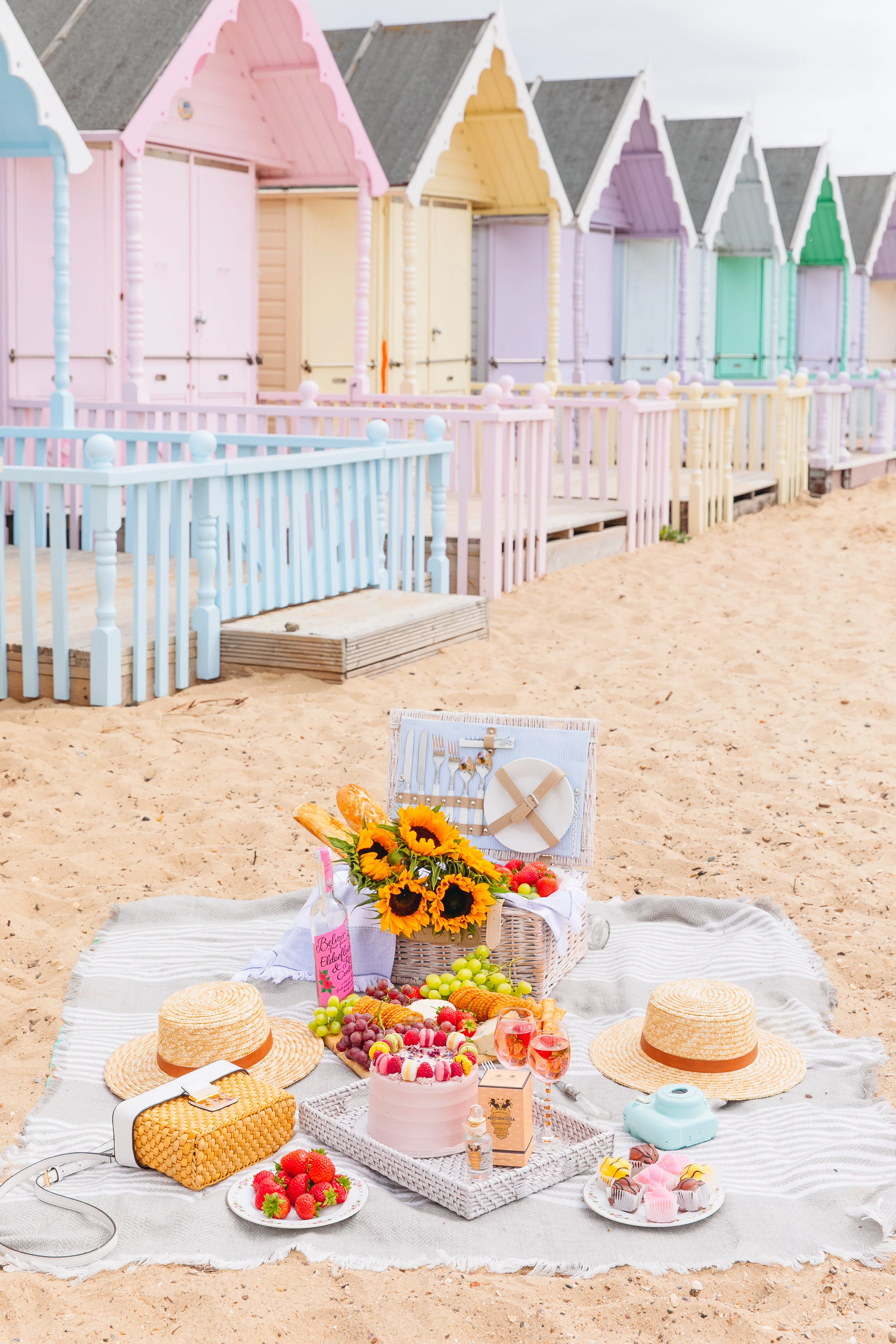 Gulshan London Mersea Island 