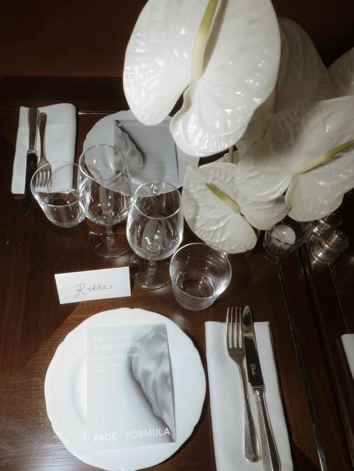 Thank you as always @rikkekrefting 

Some special whites for Rikke&rsquo;s @faceformulaofficial event at @74dukemayfair