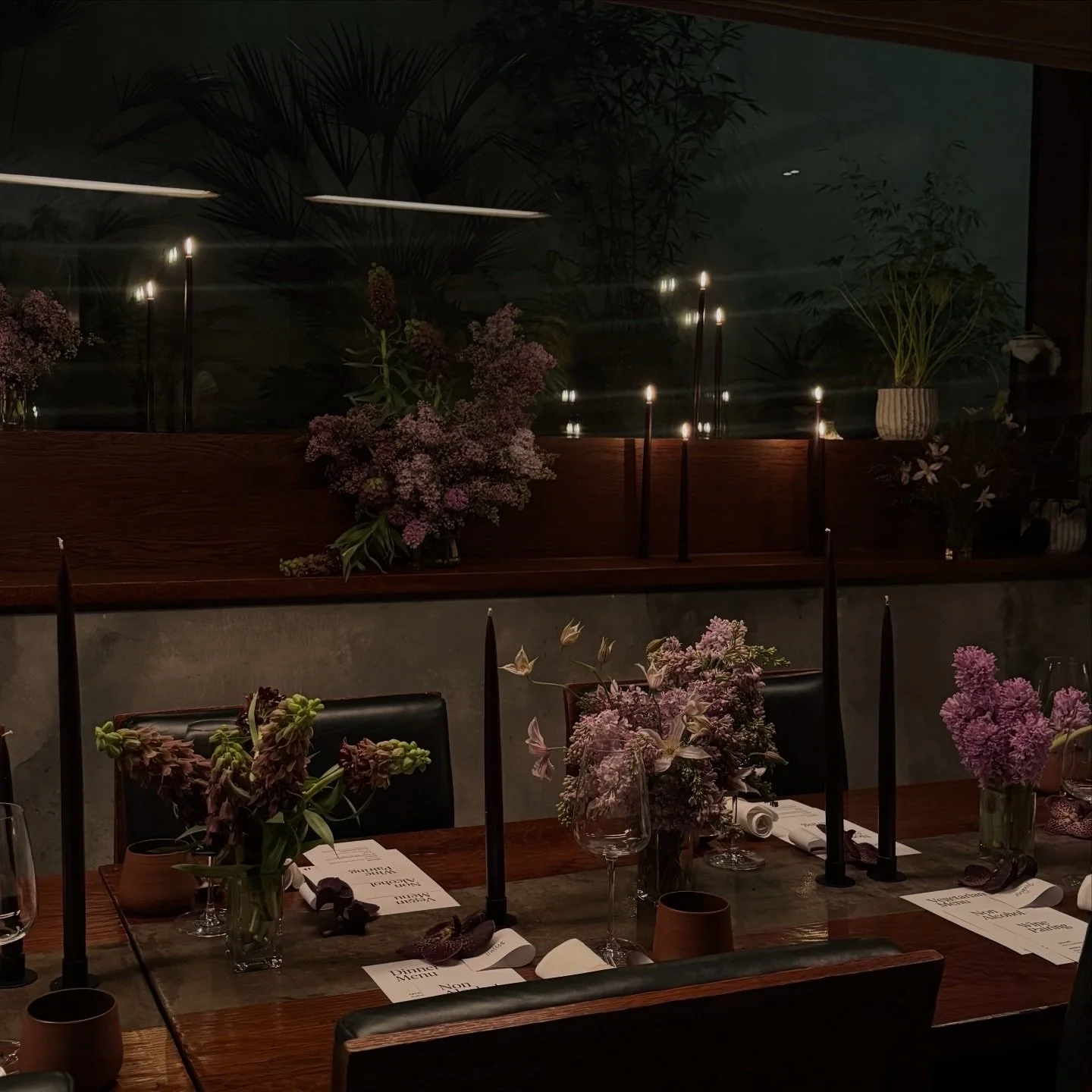 Back in February we took over the lower floor at the exquisite @kol.restaurant for a private event 

Thank you to @mad.iris_ + @danwithaflowervan for the assistance + patience