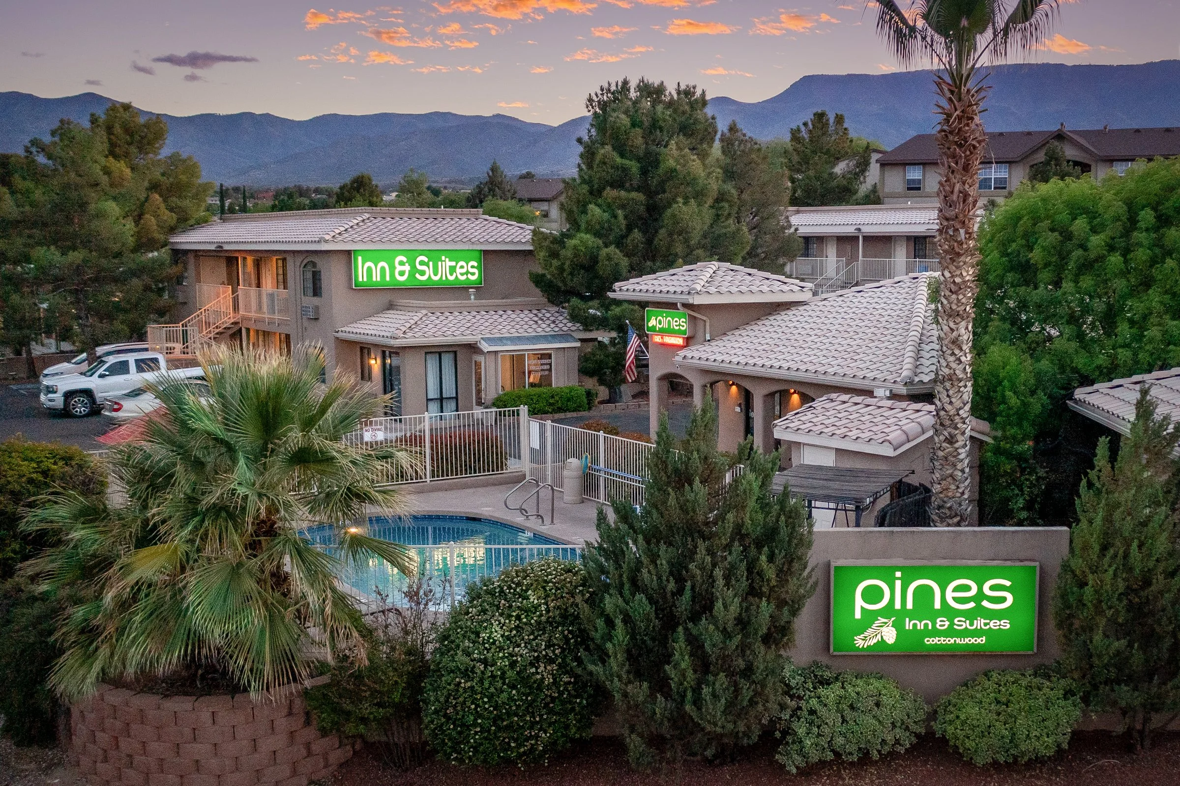 This rural Arizona inn found a way to save $10,000 a year on energy ...