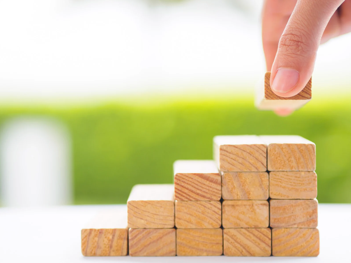 Building Advancement Communications Bridges