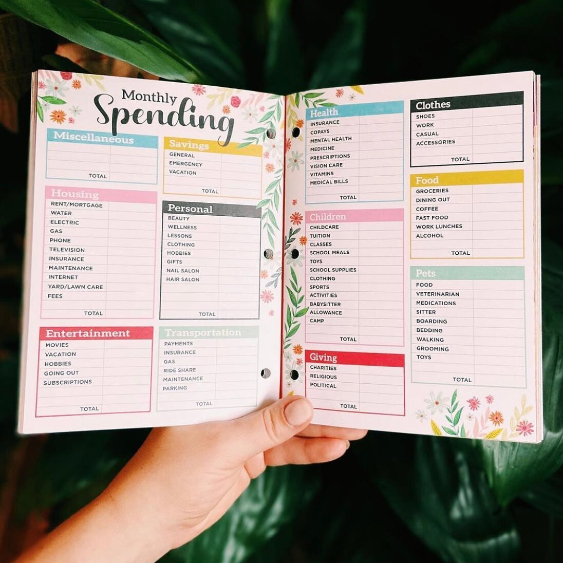 Get your life back on budget! Budget planners are available at Walmart and Walmart.com! Check out the link in our bio to get yours!
.
#planner #budgetplanner #budgeting #plannercommunity #planneraddict #plannerbabe #walmartfinds #walmart #stationery 