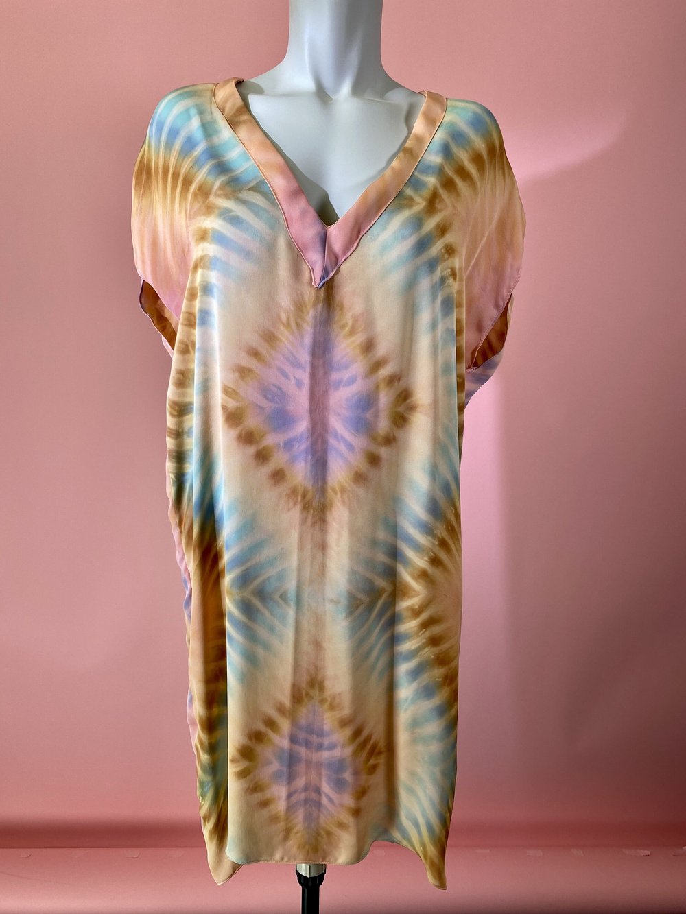 asymmetrical dress shirt Liverpool Los Angeles Women's Short-Sleeve Asymmetrical Hem Woven Shirt Dress - Cream/teal Multi Stripe main image 1