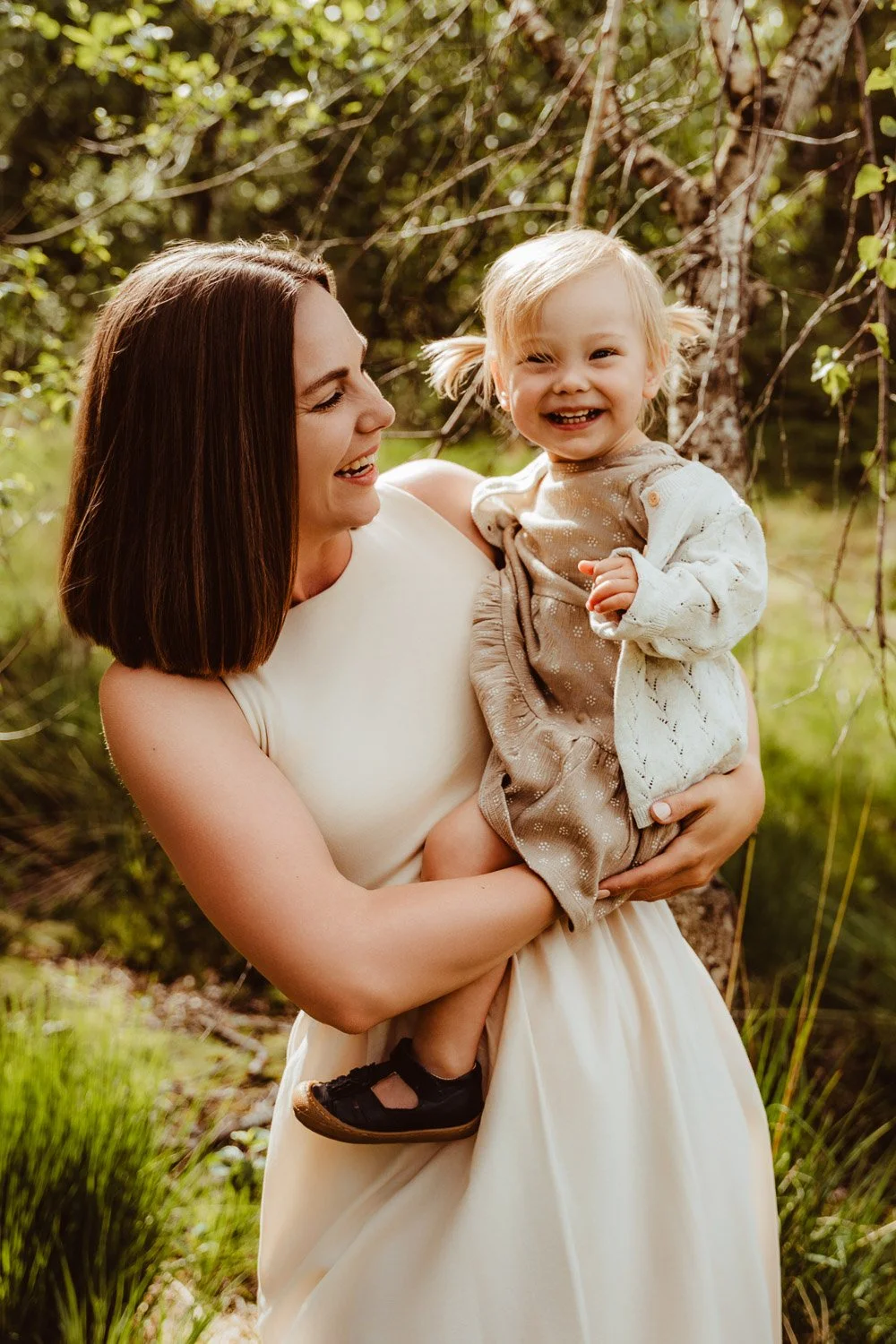 natürliche Familienfotos in einem entspannten Familienshooting für Prien am Chiemsee, Rosenheim, Traunstein  Chiemsee, Chiemgau