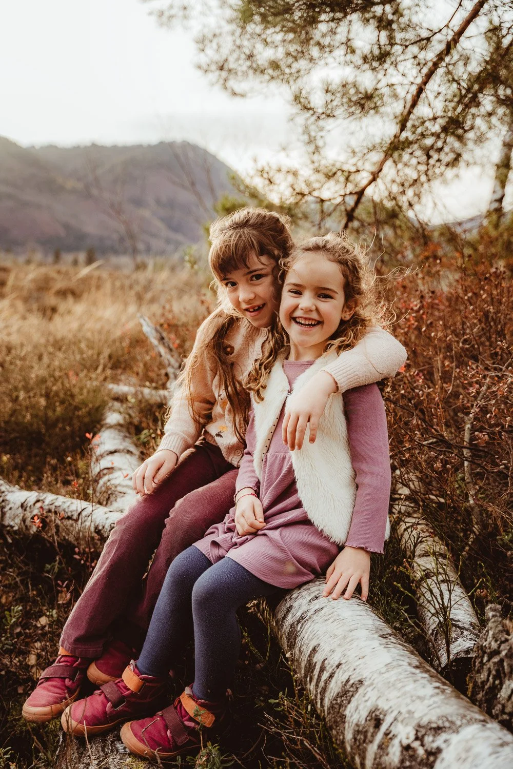 natürliche Familienfotos in einem entspannten Familienshooting für Prien am Chiemsee, Rosenheim, Traunstein  Chiemsee, Chiemgau