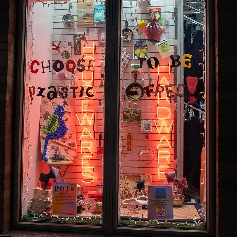 🔦Raising Visibility of Plastic-Free Alternatives in NYC🪟