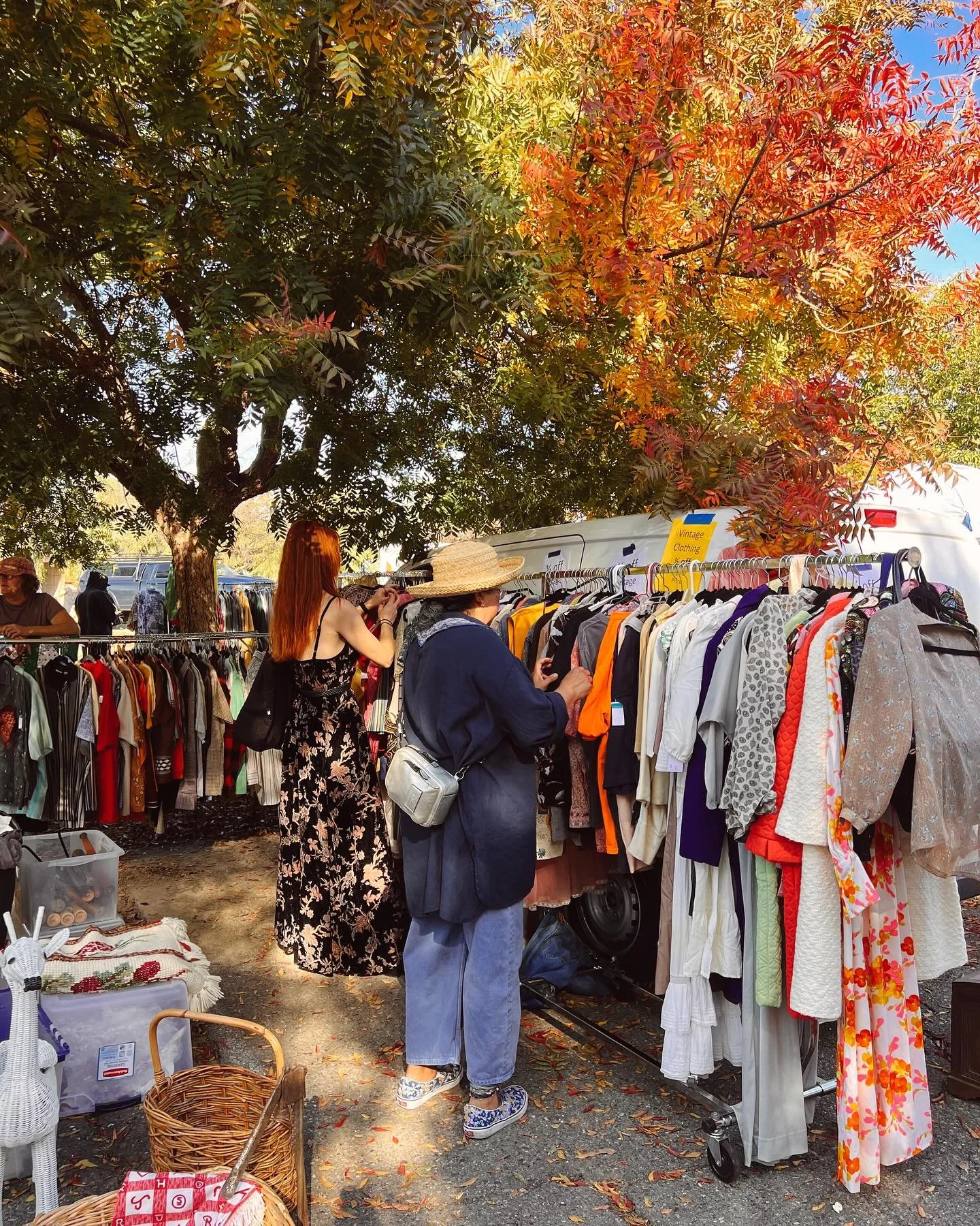 The December Faire is just a few days away 🎊 Can&rsquo;t wait to see you on Sunday, 12/14! 

📍Sleep Train Arena (East Entrance &amp; Truxe Road) | 6:30am-3pm